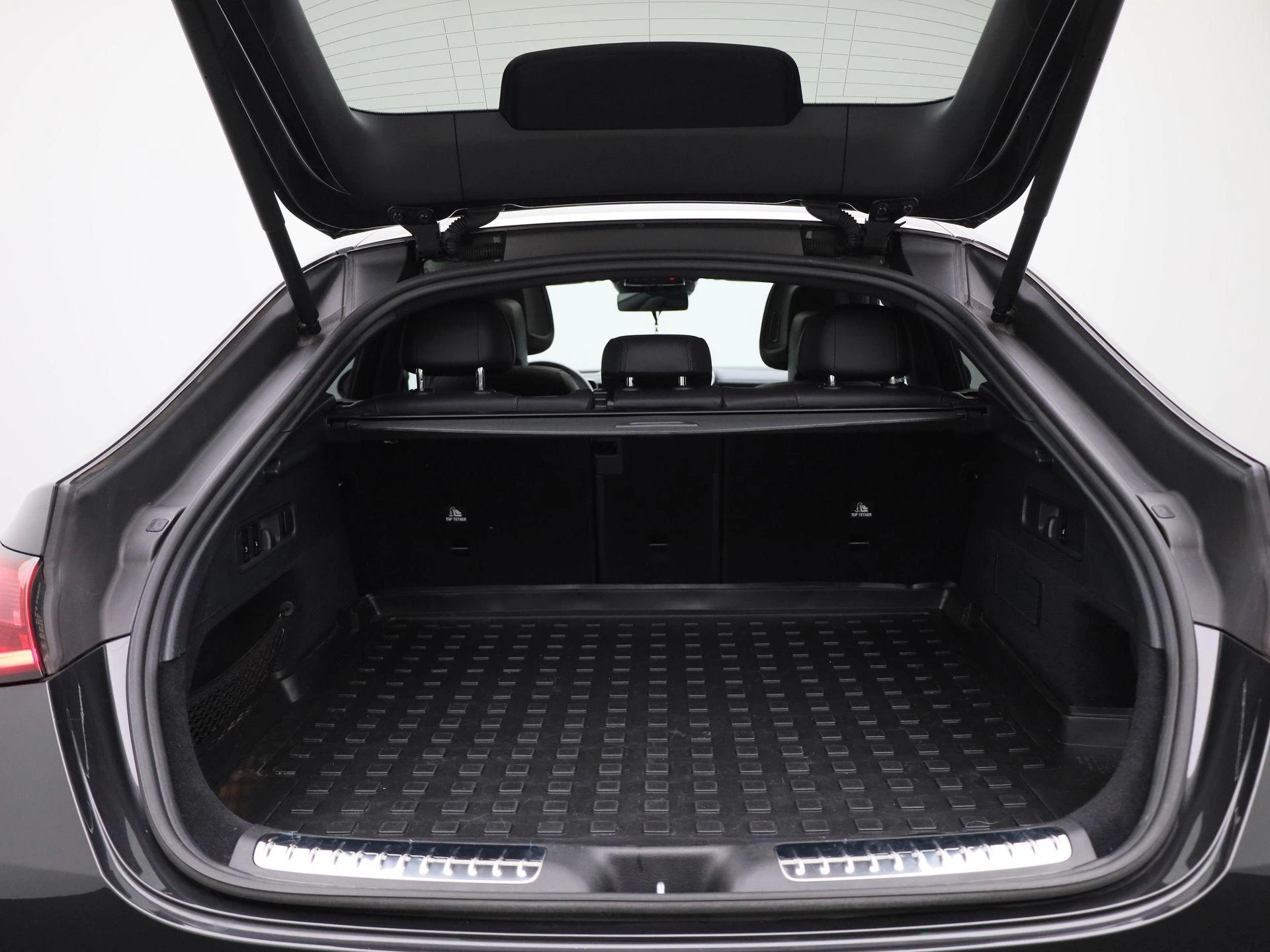 Mercedes-Benz GLC 220 d 4MATIC AMG Line Coupé + AIRMATIC + LEDER + PANO + BURMESTER + DIG. LIGHT