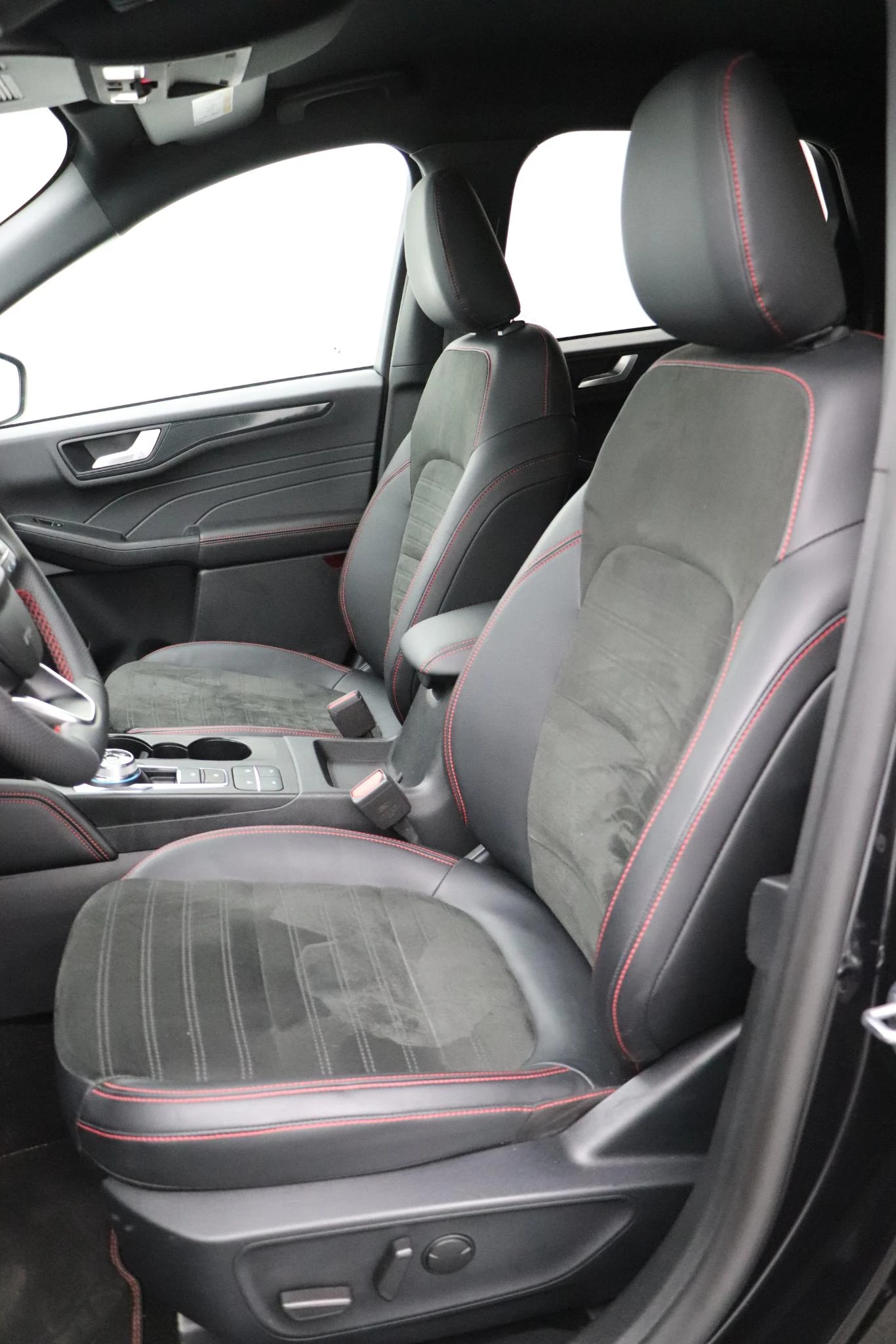 Ford Kuga PHEV ST-Line X|Driver Assist|Winterpack|B&O Sound