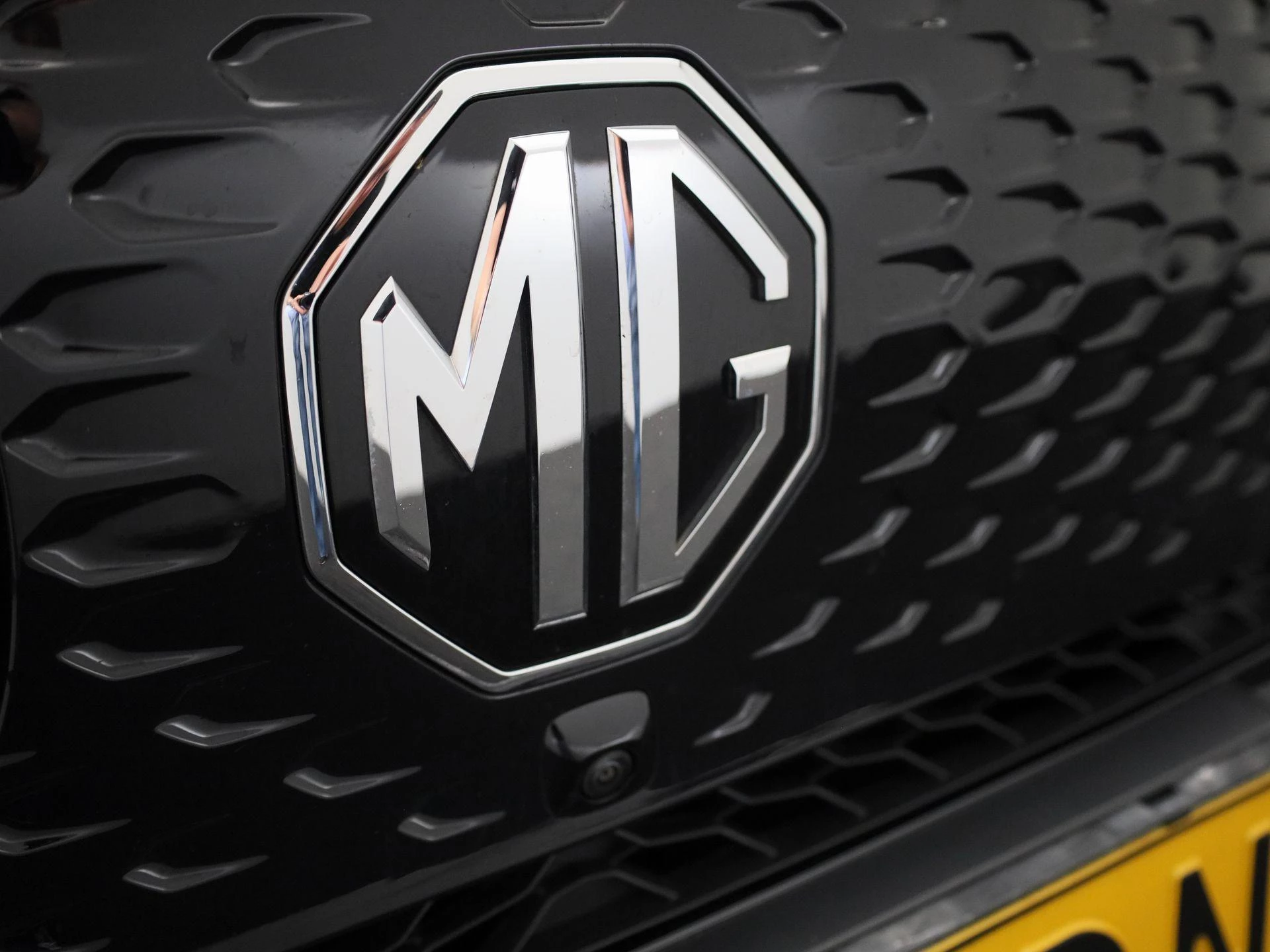 MG ZS EV Long Range Luxury 70 kWh