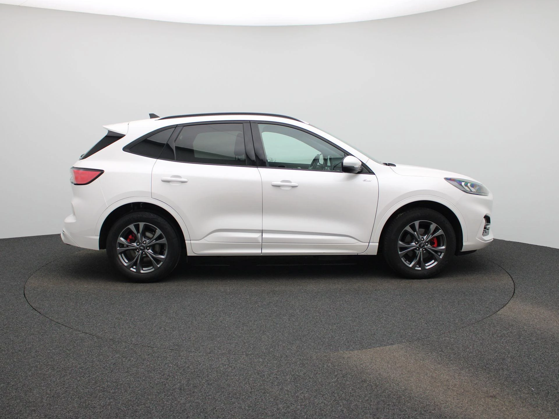 Ford-Kuga-image-5