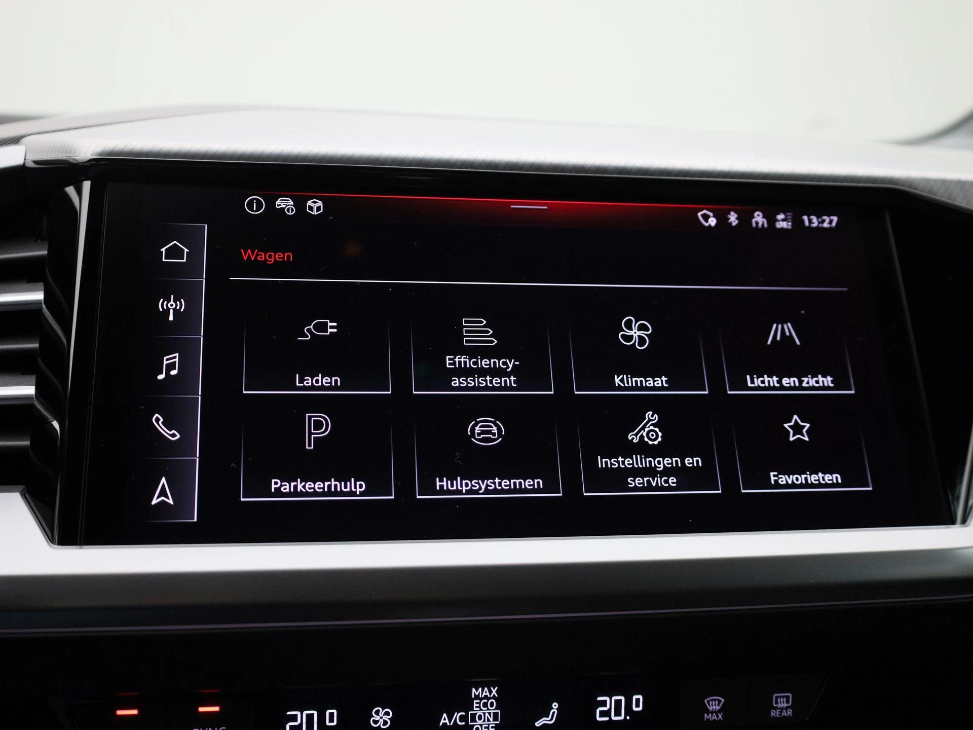 Audi-Q4 e-tron-image-32