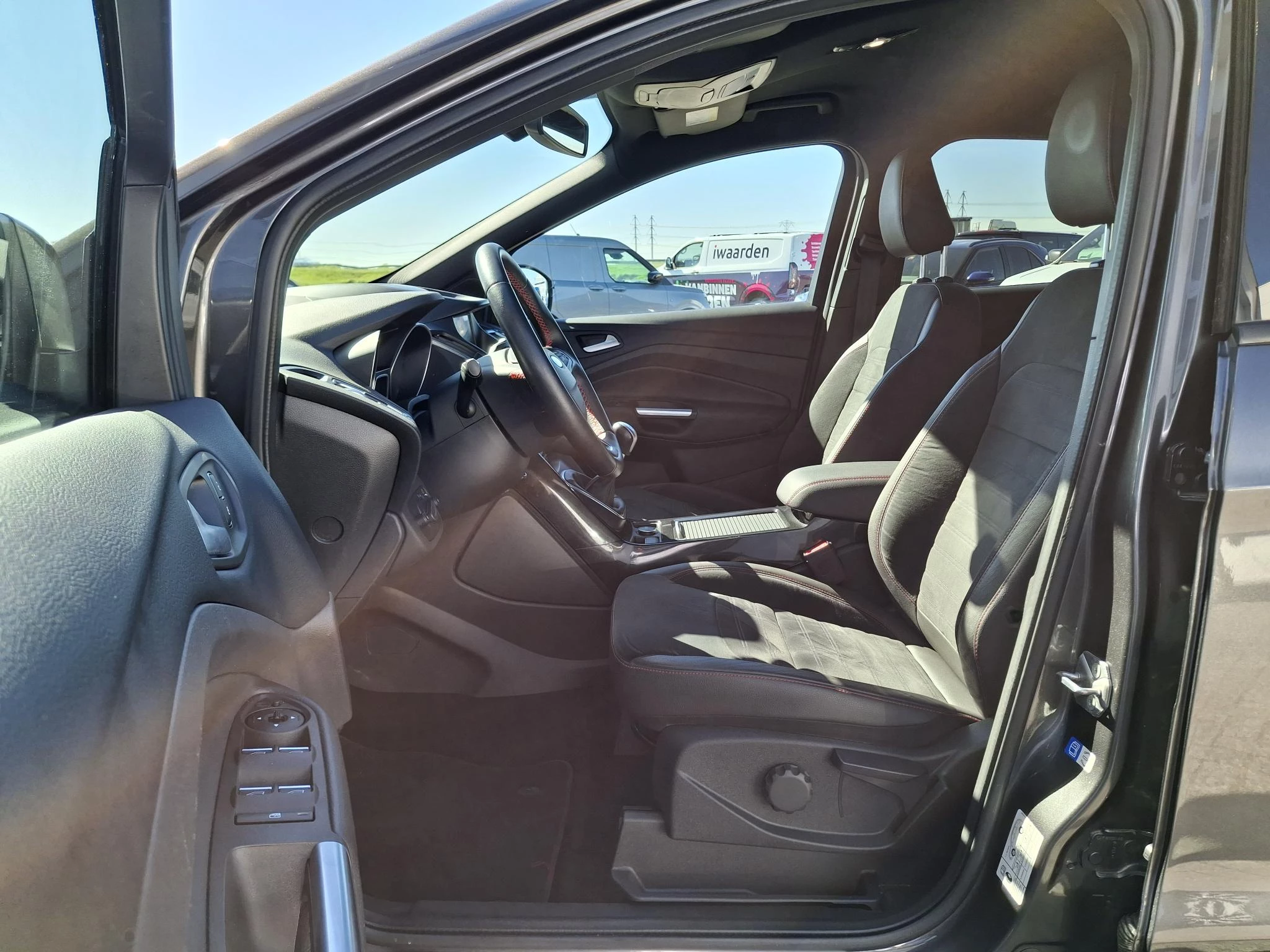 Ford-Kuga-image-9