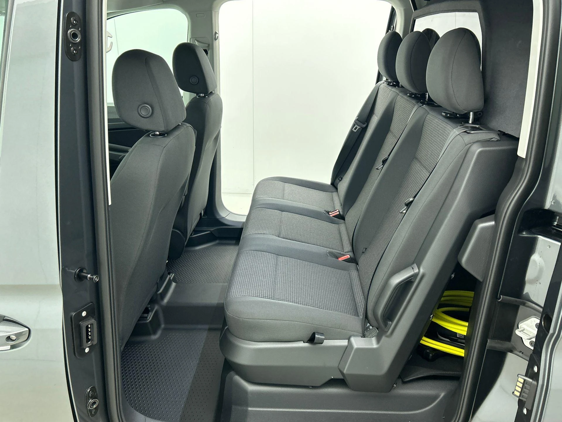 Volkswagen-Caddy-image-29