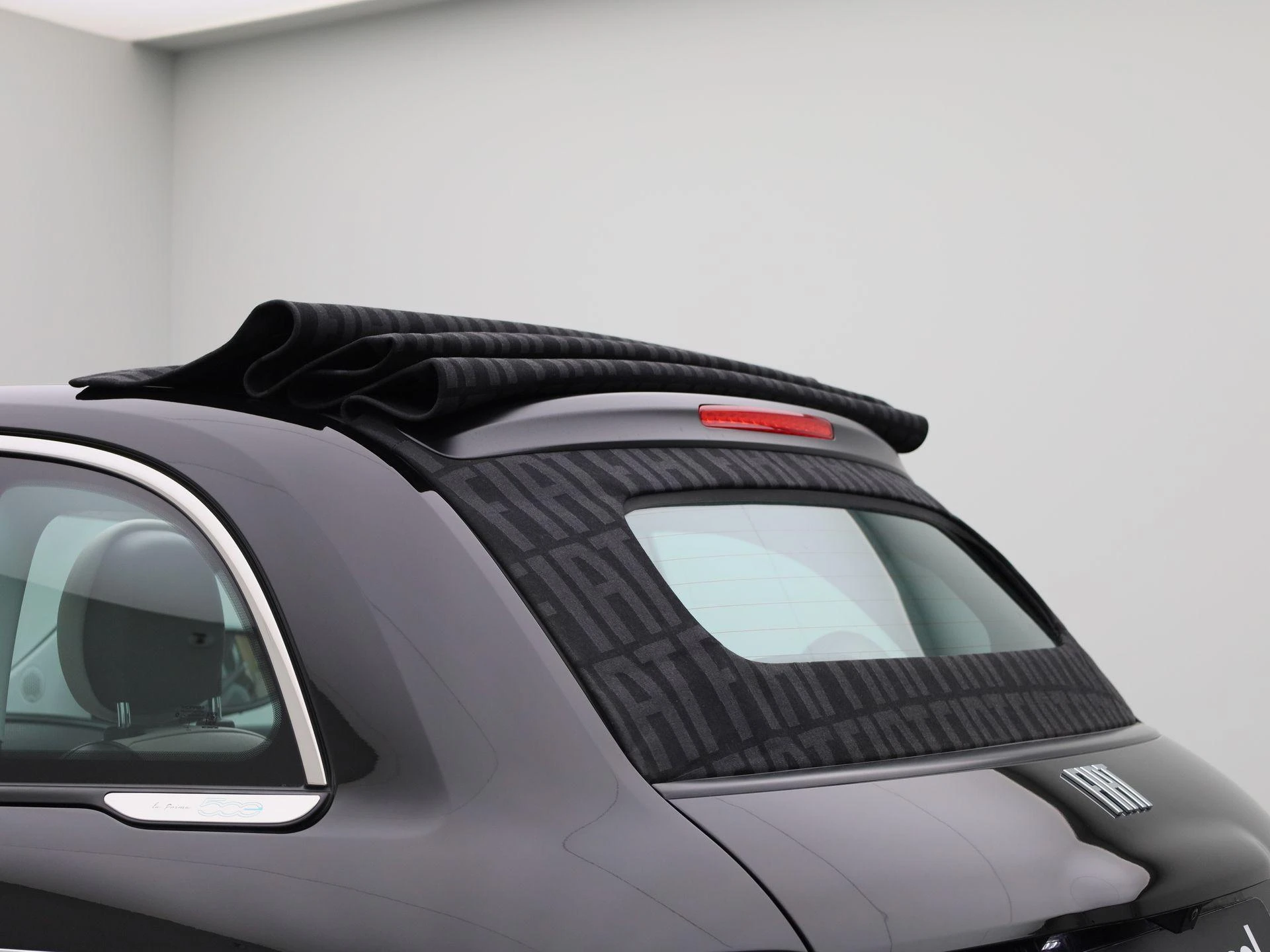 Fiat-500e-image-13