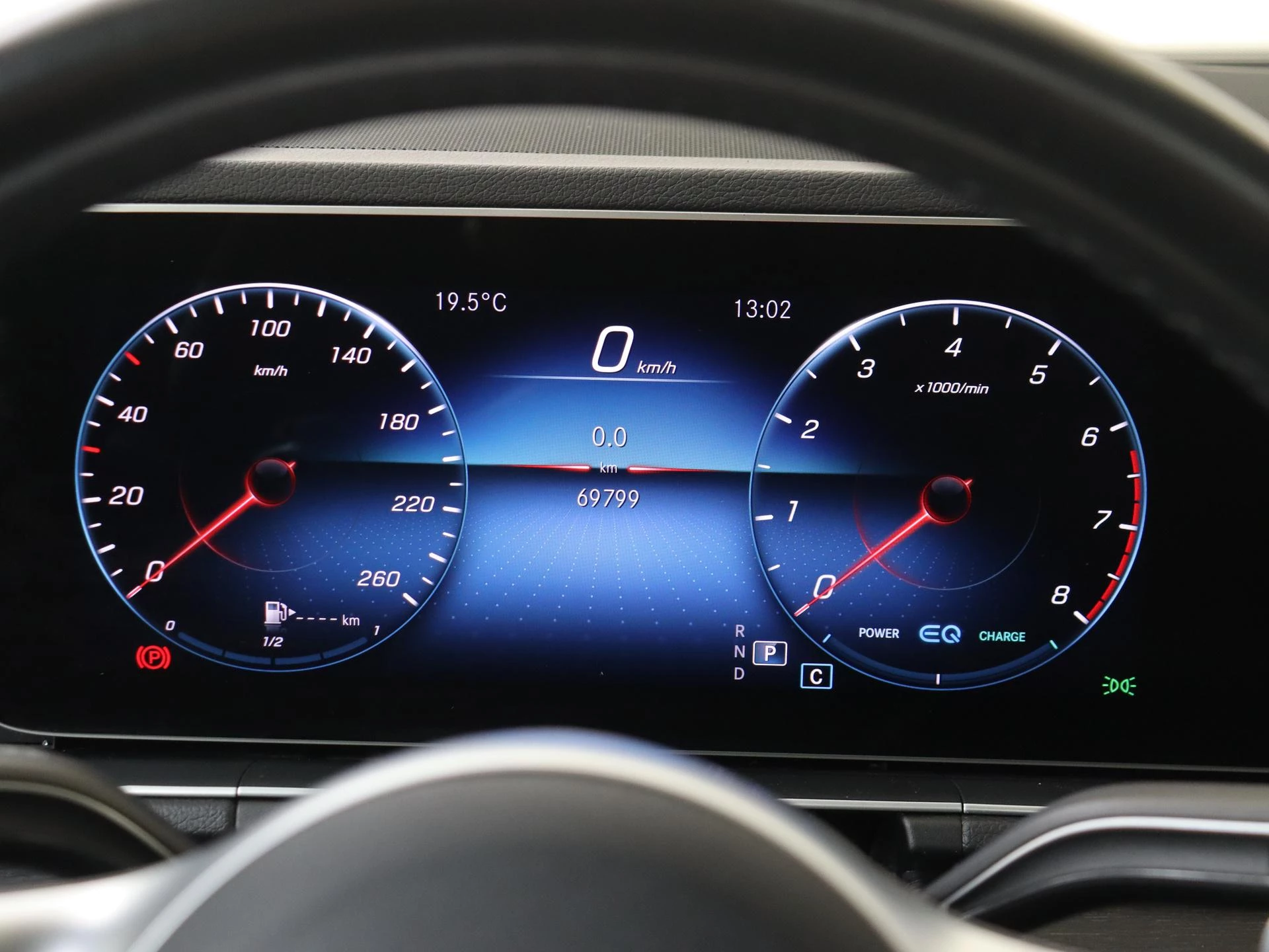 Mercedes-Benz-GLE-image-11
