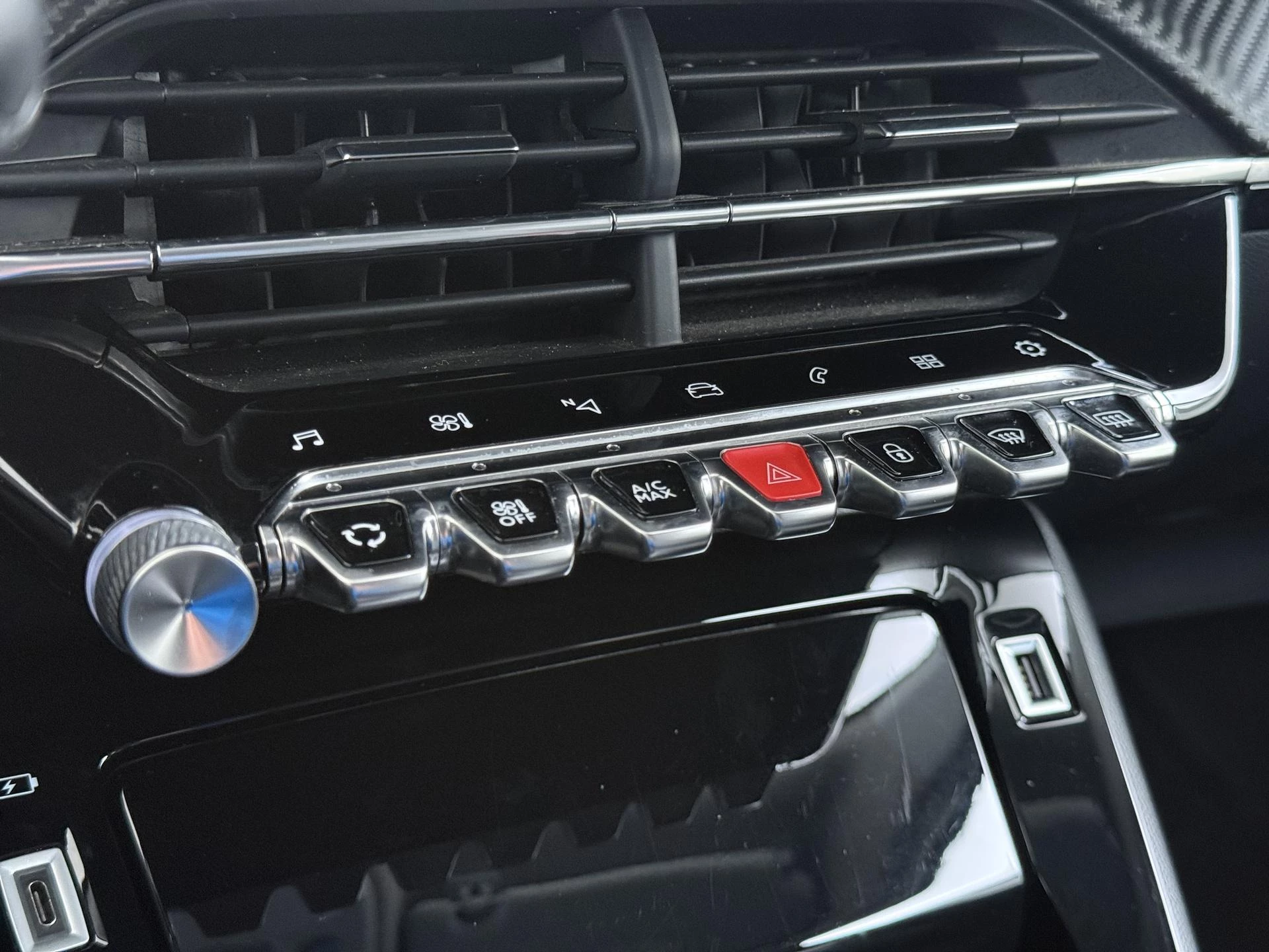 Peugeot-2008-image-26