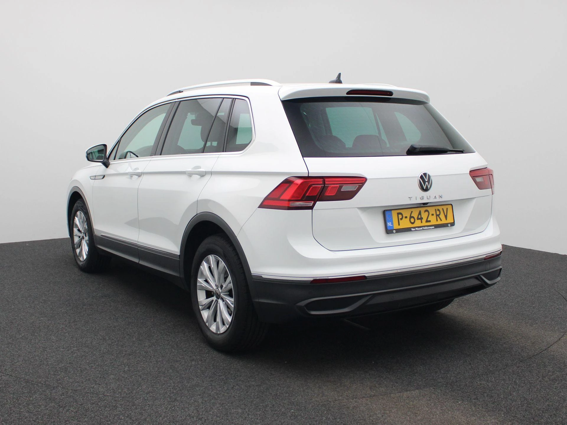 Volkswagen Tiguan 1.5 TSI Life Business