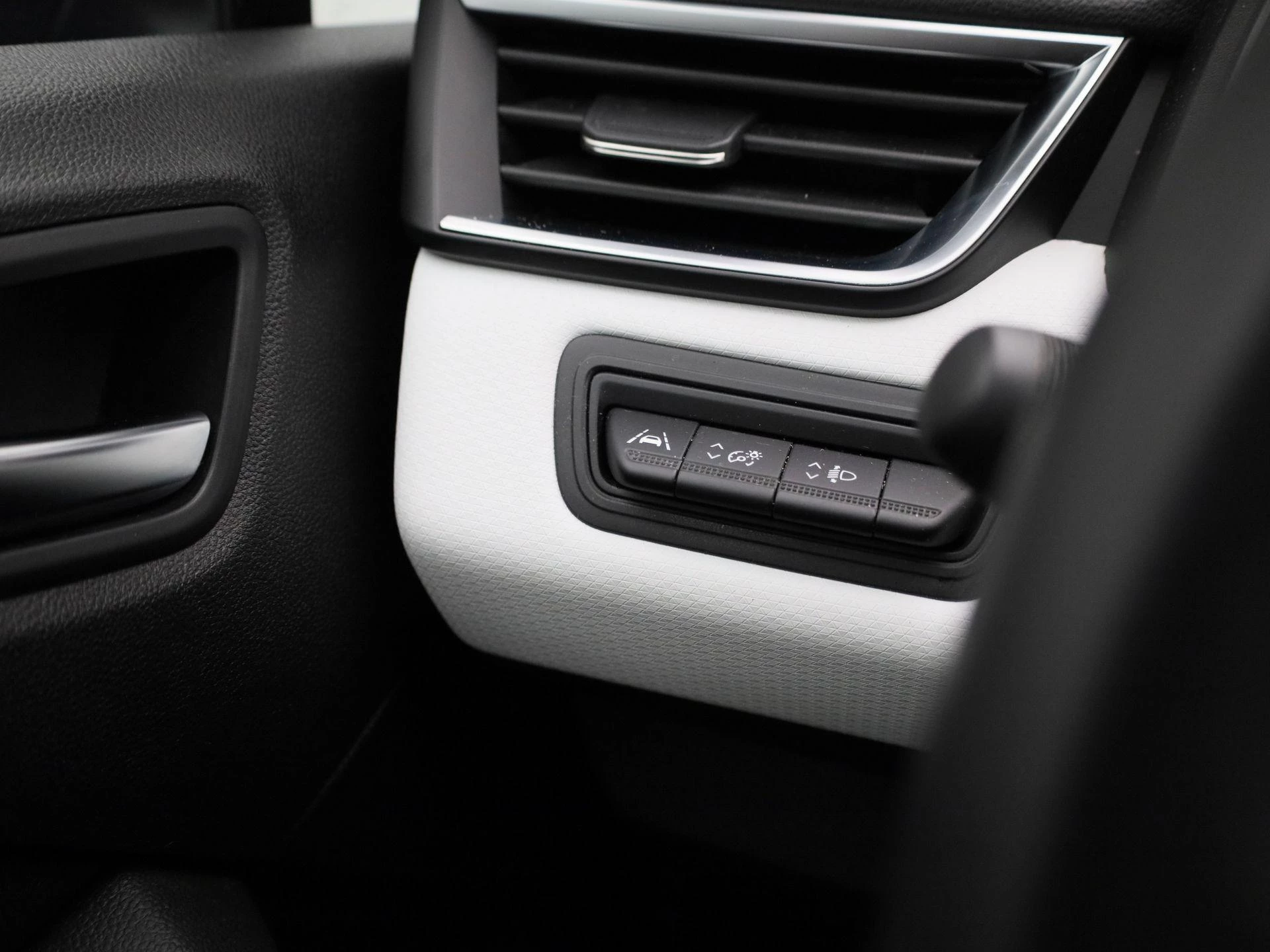 Renault-Clio-image-20