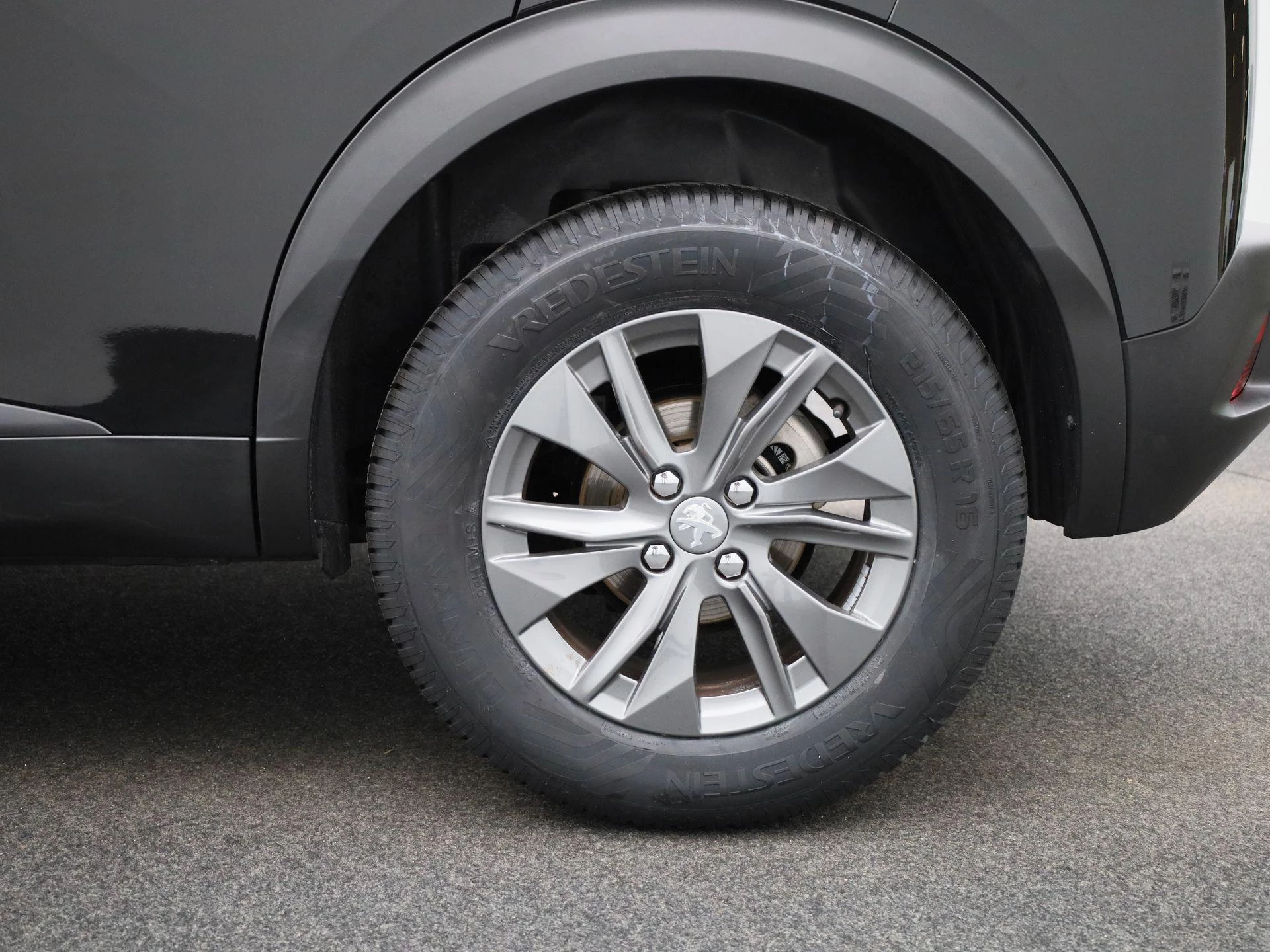 Peugeot-2008-image-12