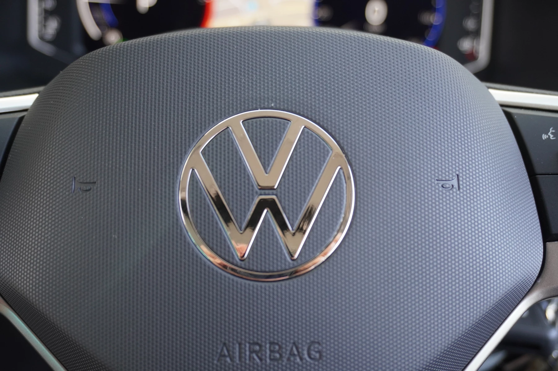 Volkswagen-California-image-33