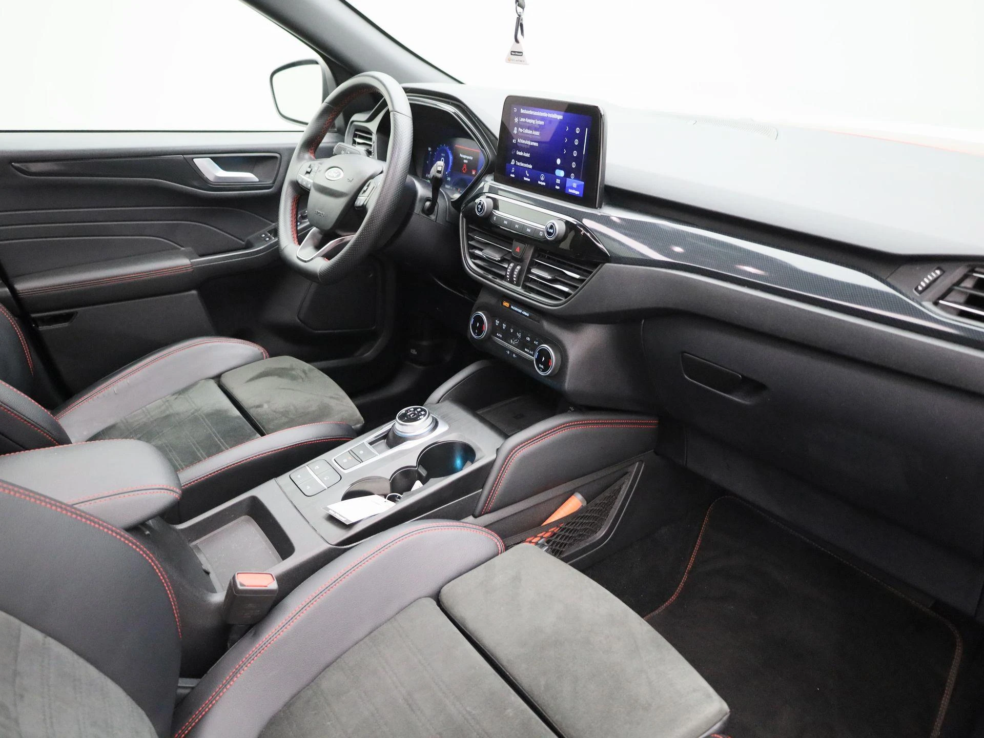 Ford-Kuga-image-34