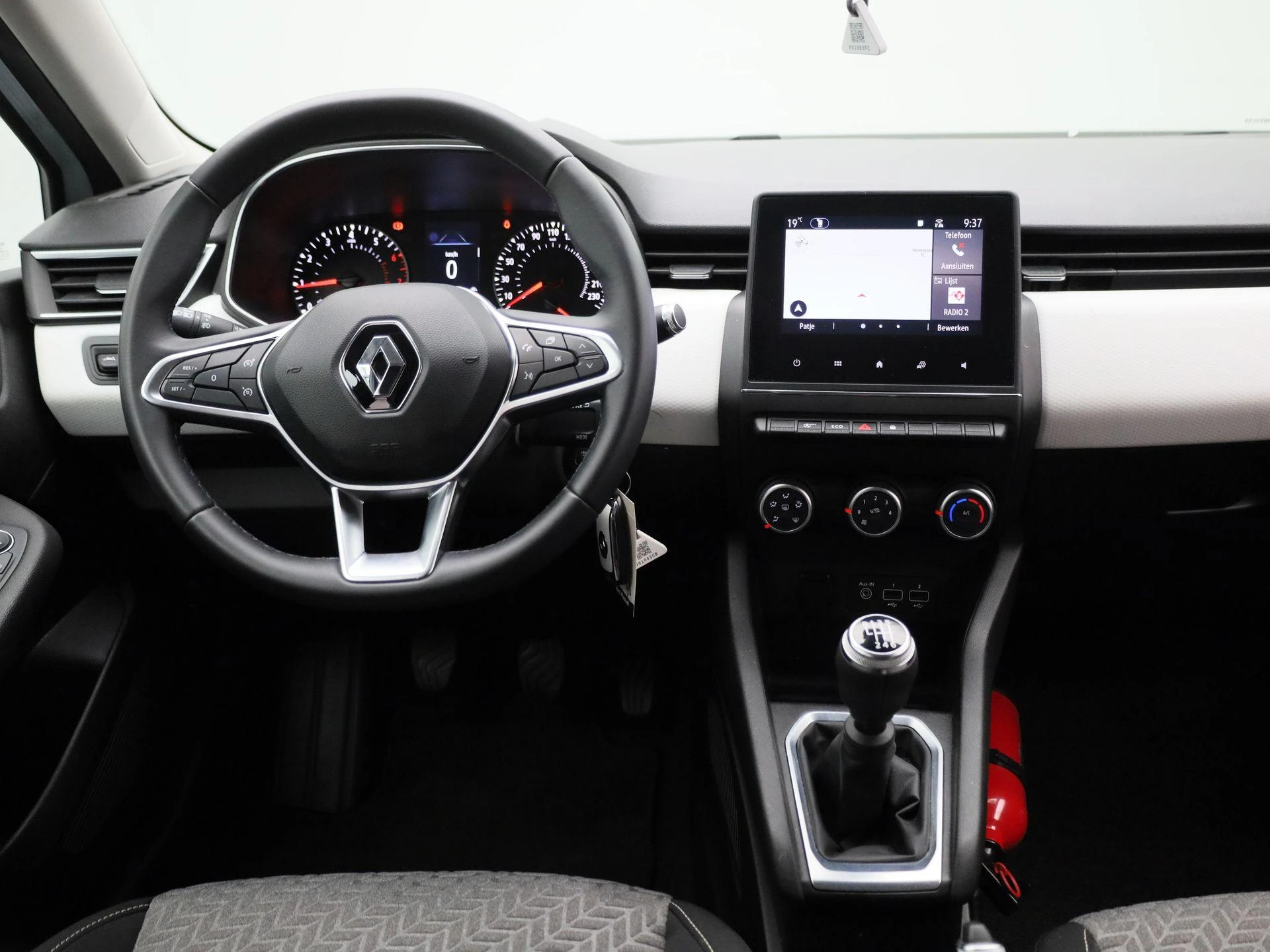 Renault-Clio-image-6