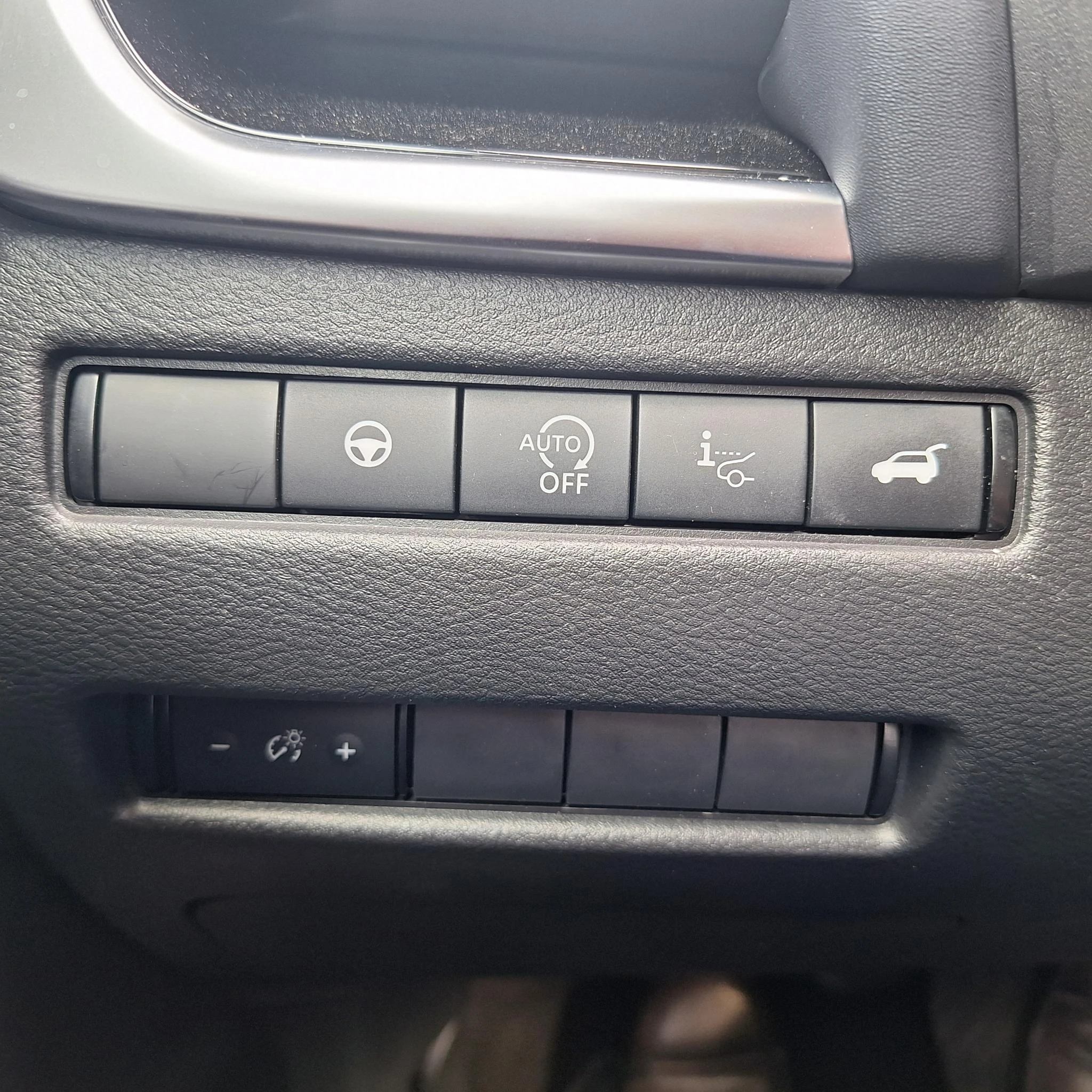 Nissan-QASHQAI-image-27