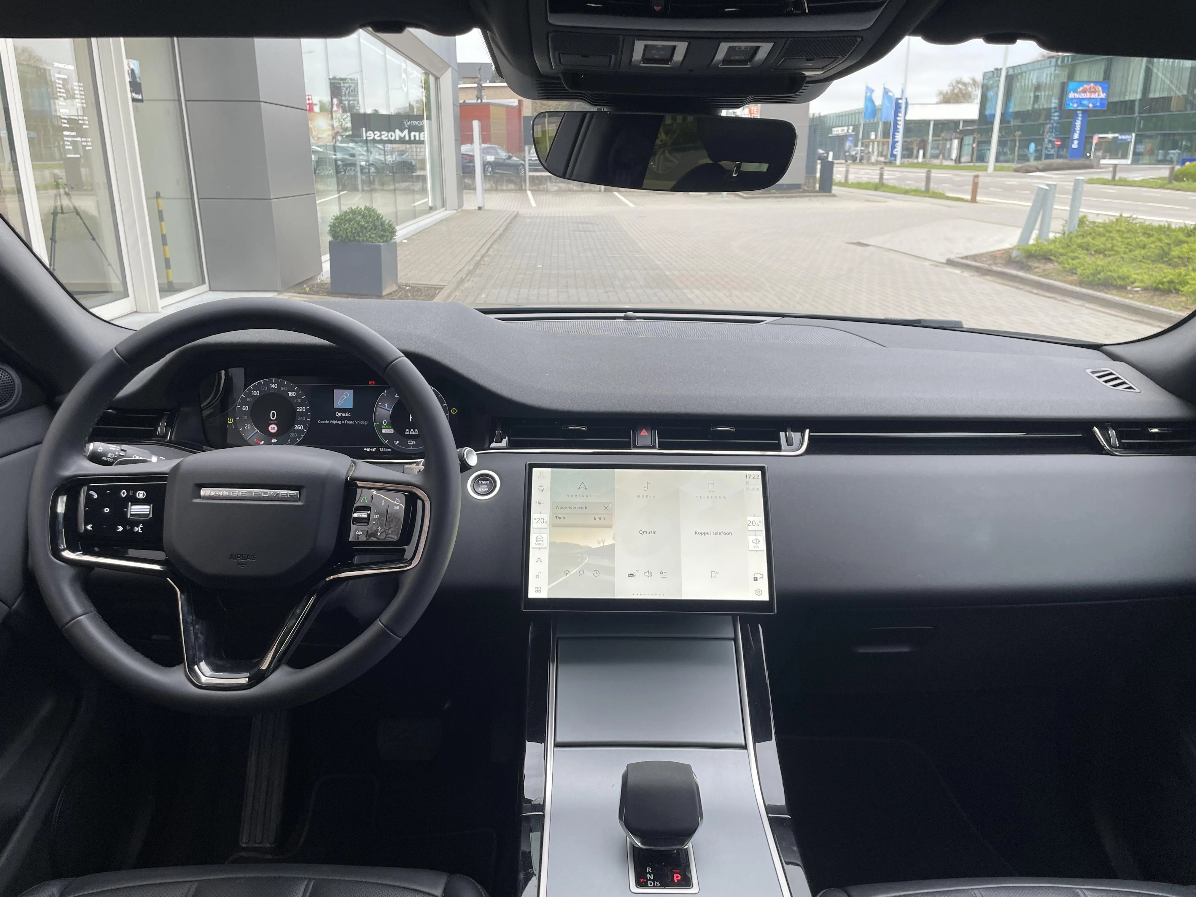 Land Rover Range Rover Evoque P300e S AWD Auto