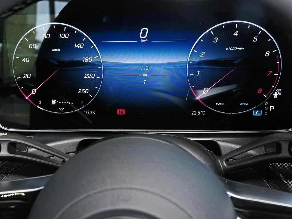 Mercedes-Benz-CLE 200-image-8