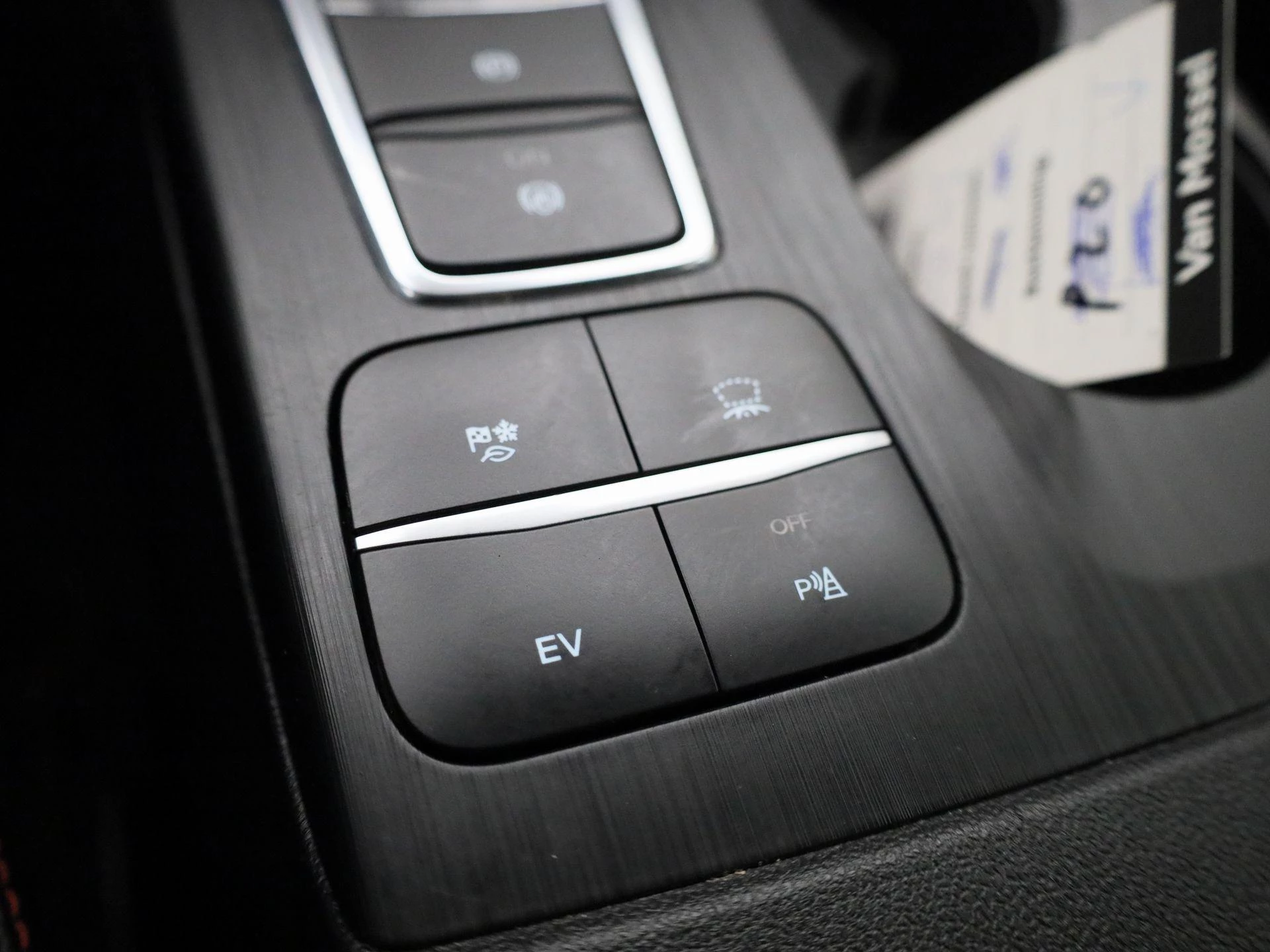 Ford-Kuga-image-29