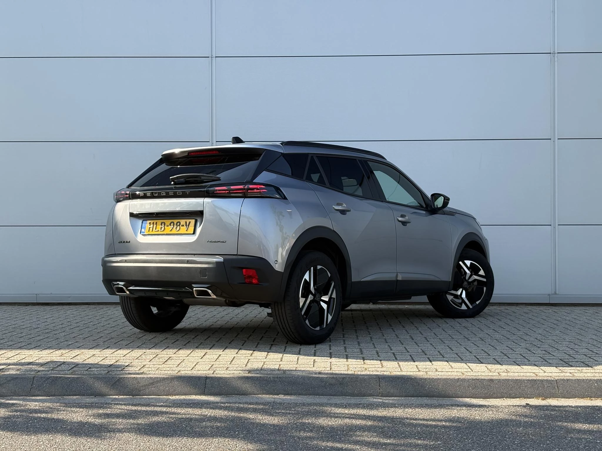 Peugeot-2008-image-4