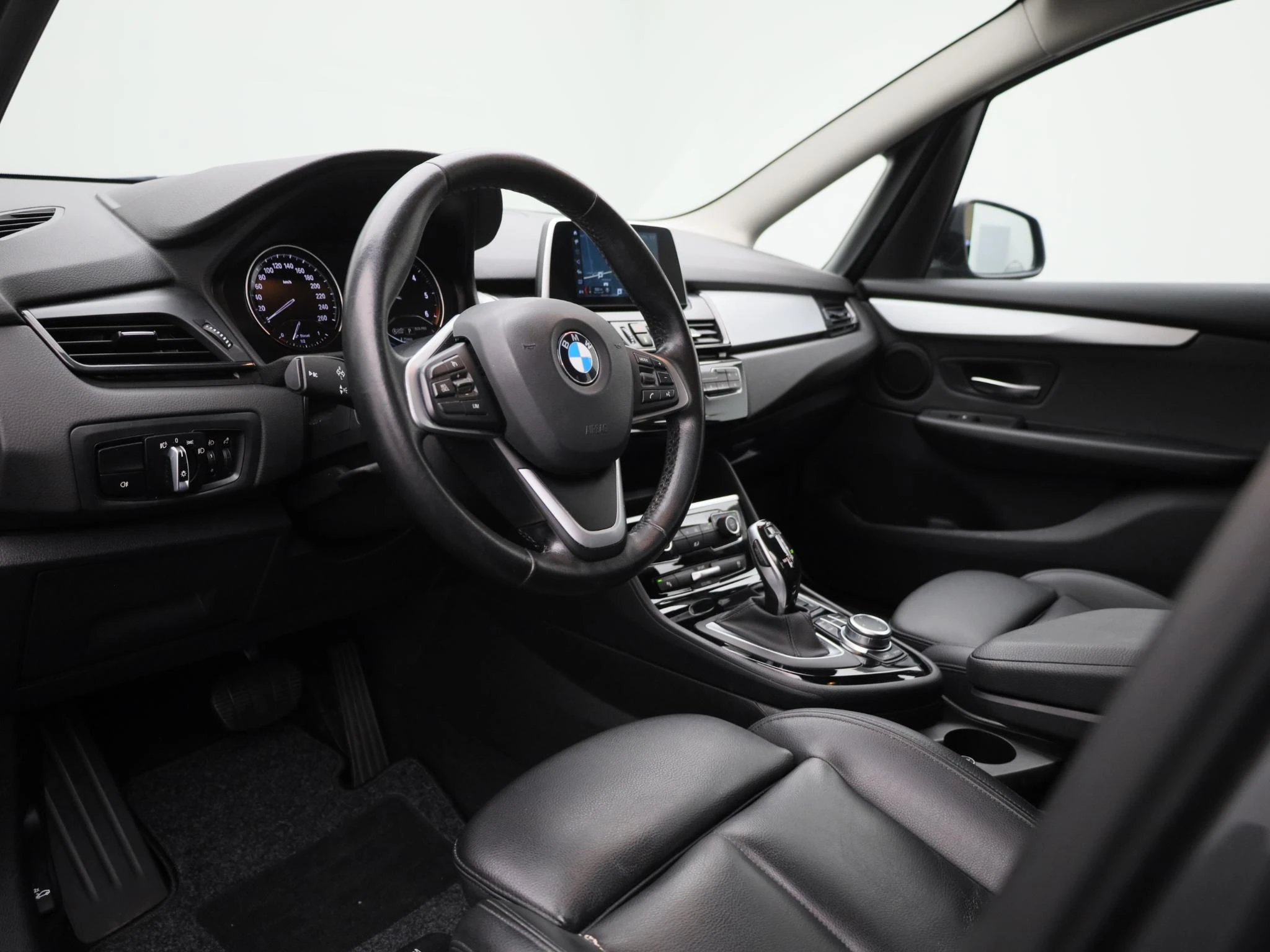 BMW-2 Reeks-image-31