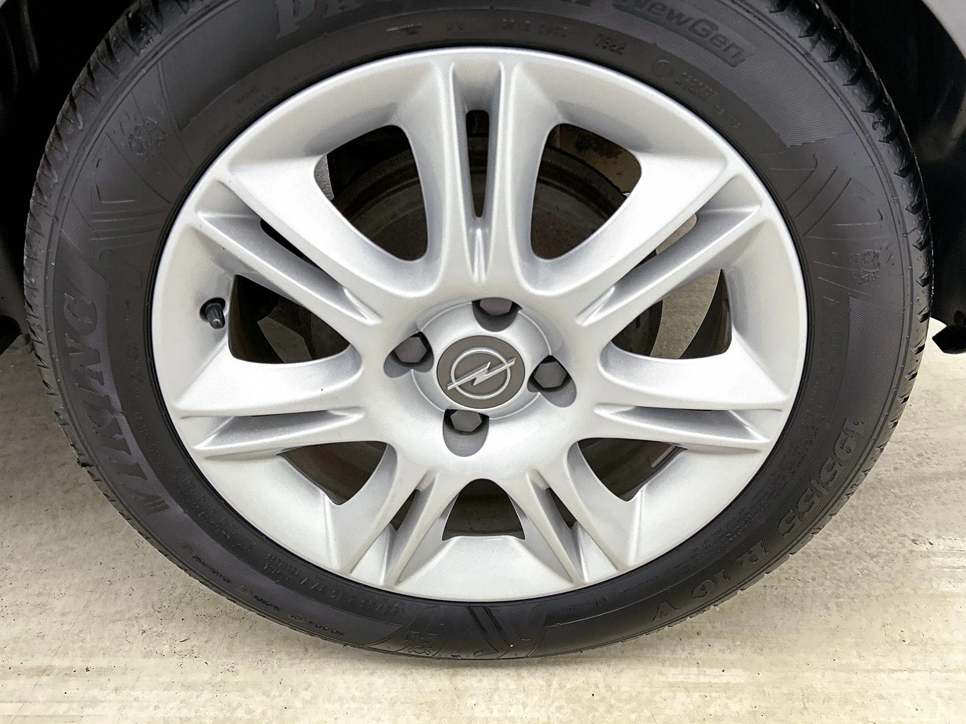 Opel-Corsa-image-27