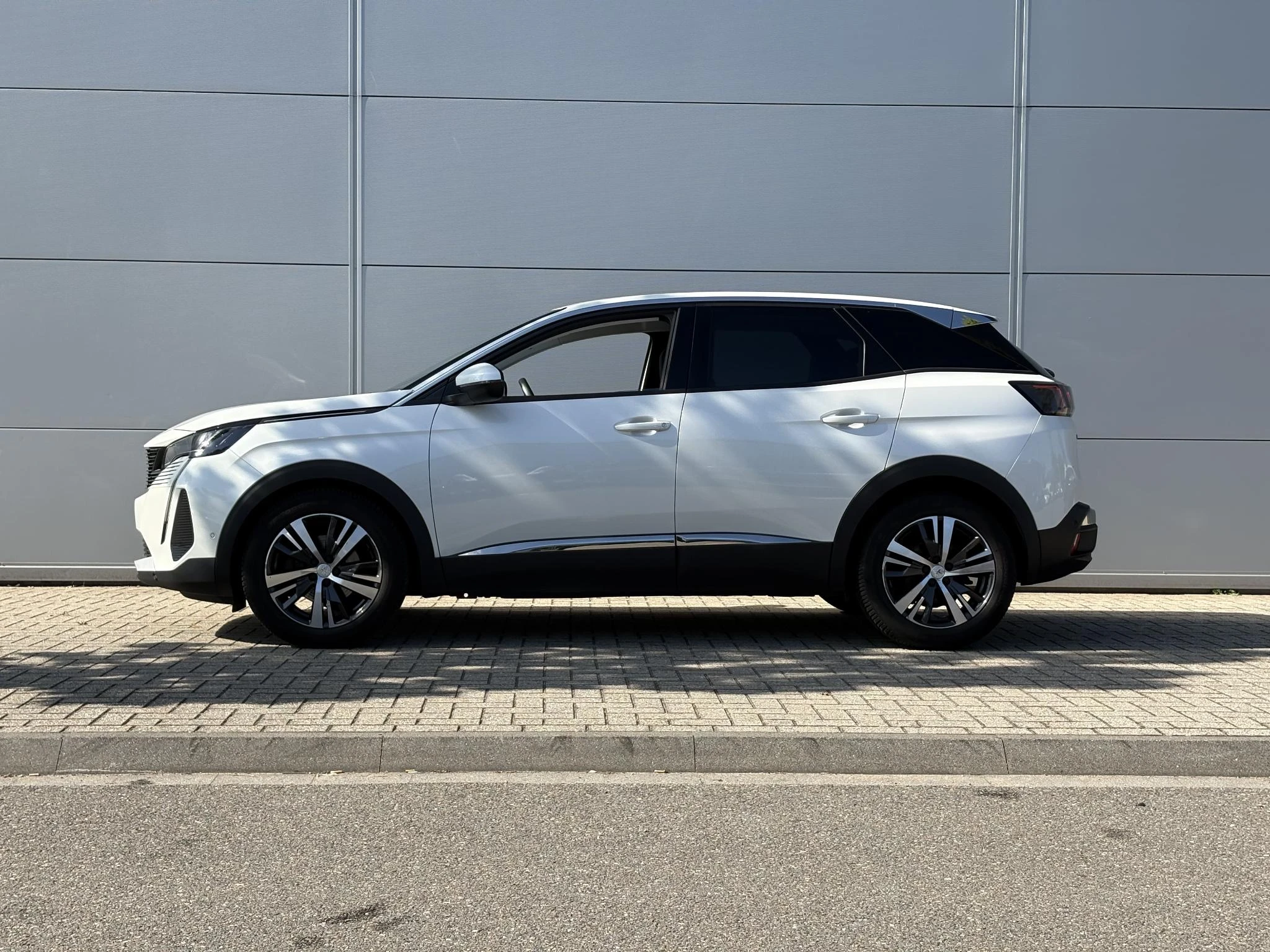 Peugeot-3008-image-2