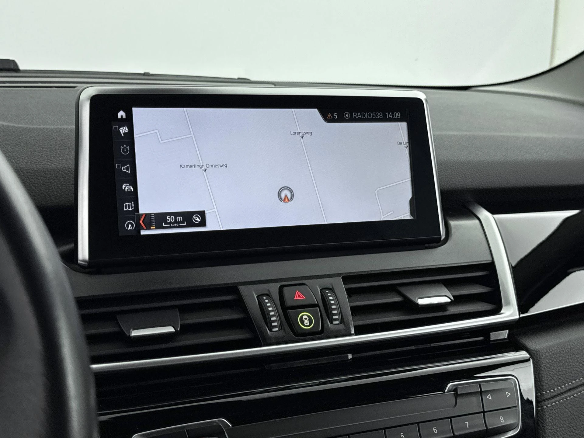BMW-2 Serie-image-12