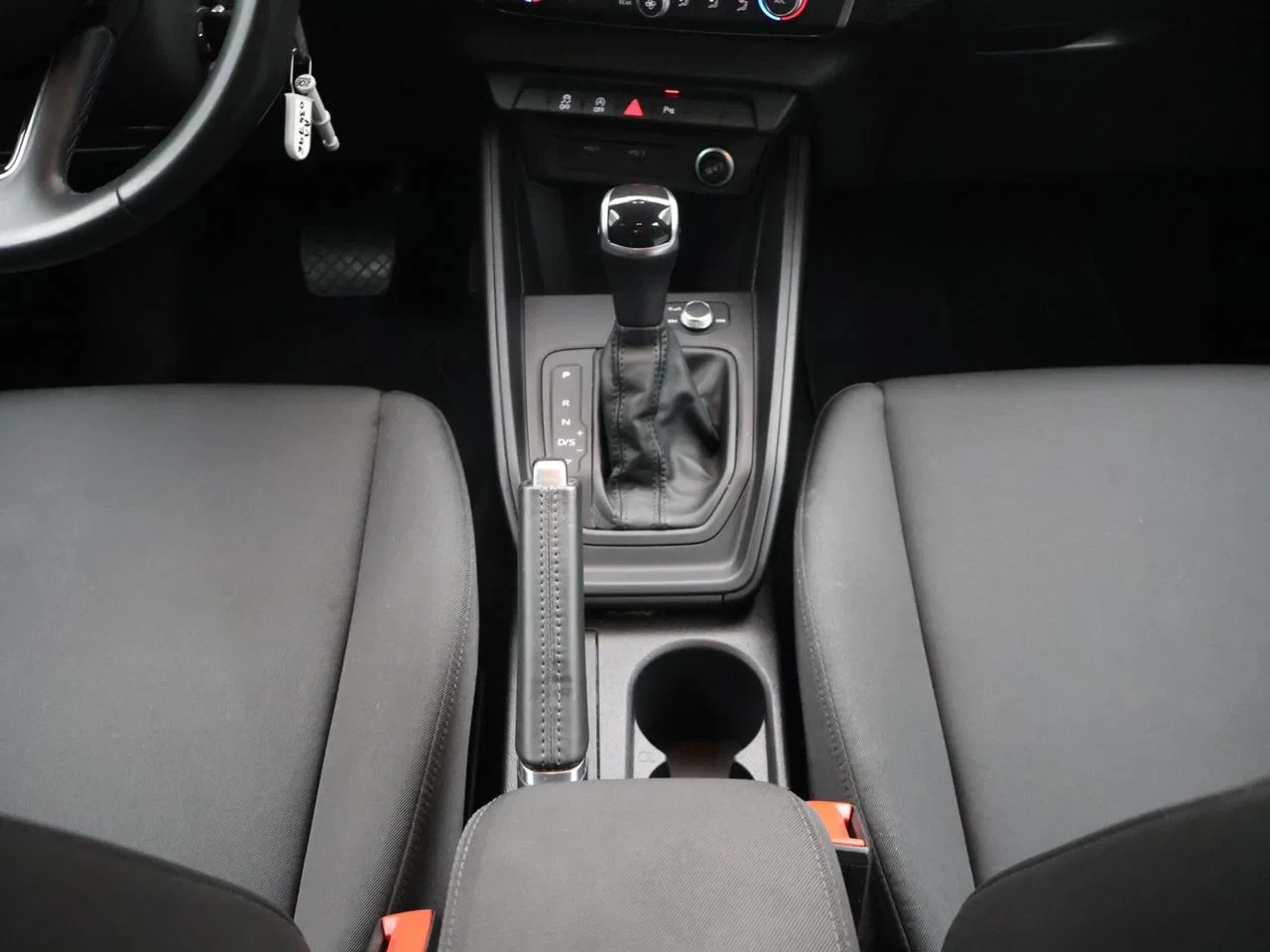 Audi A1 Sportback Audi A1 Sportback Advanced 25TFSI 95PK *AUTOMAAT*VIRTUAL COCKPIT*PDC*NAVI*APP-CONNECT*CRUISE*AIRCO*...*