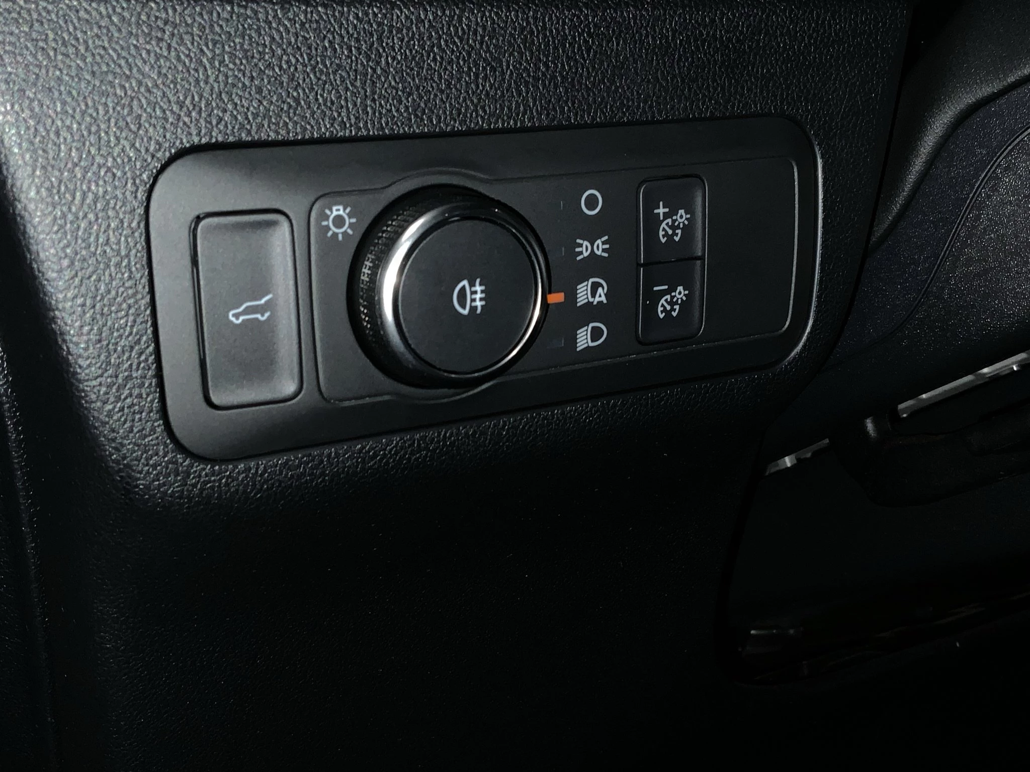 Ford Kuga ST-Line X Aut.*PANO*AHK*360GRAD*LED-MATRIX*NAVI*GRA*WINTER-PKT.