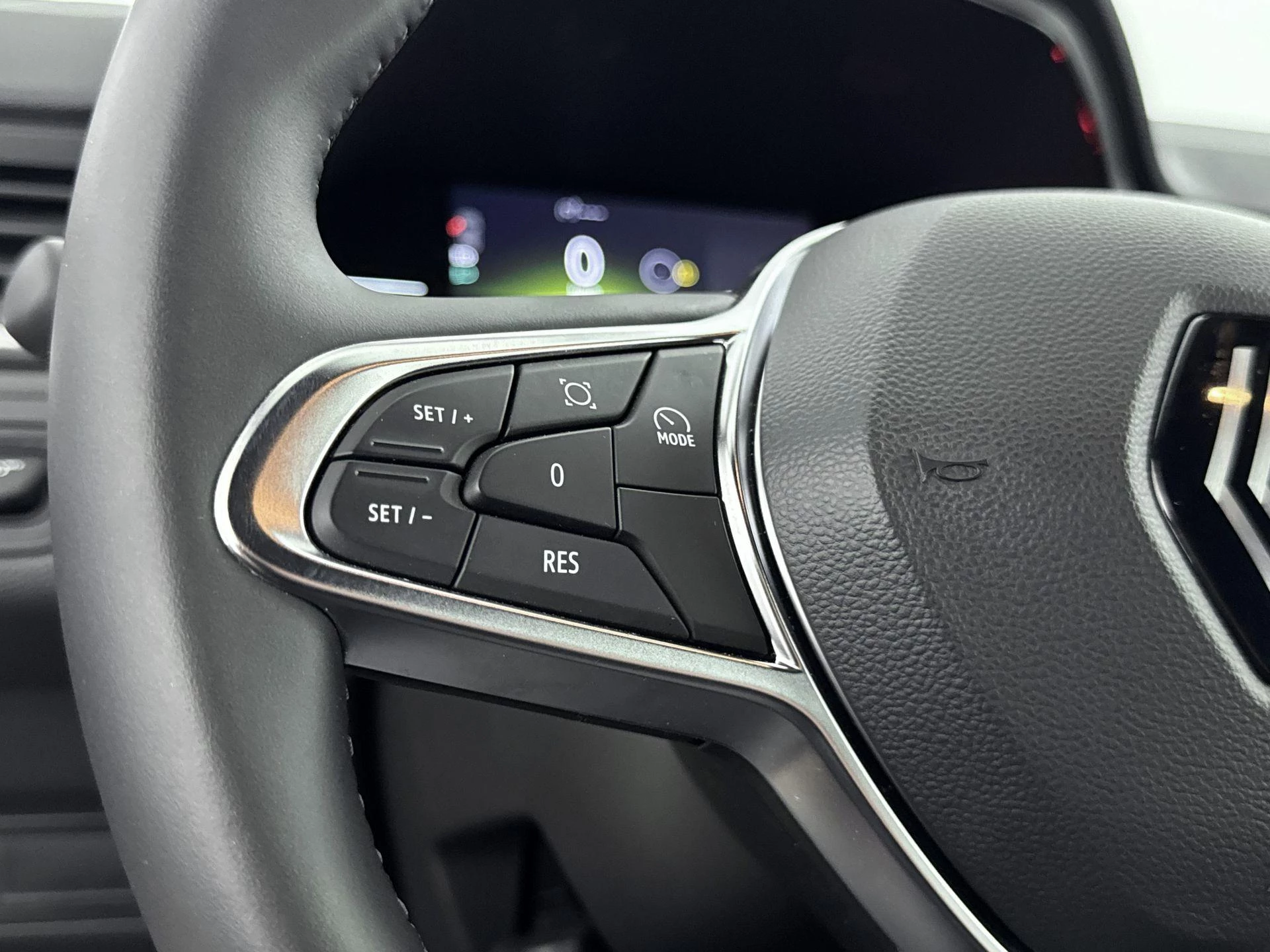 Renault-Captur-image-5