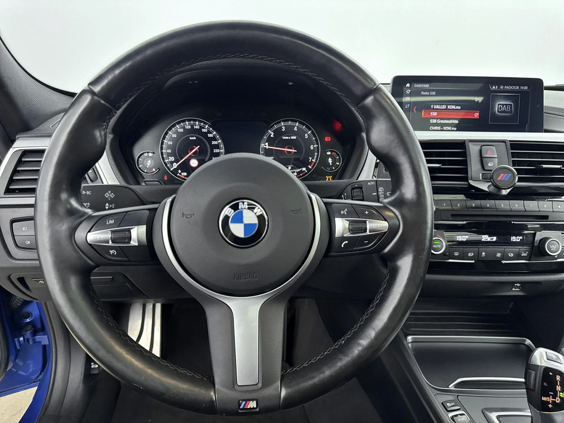 BMW-3 Serie-image-24