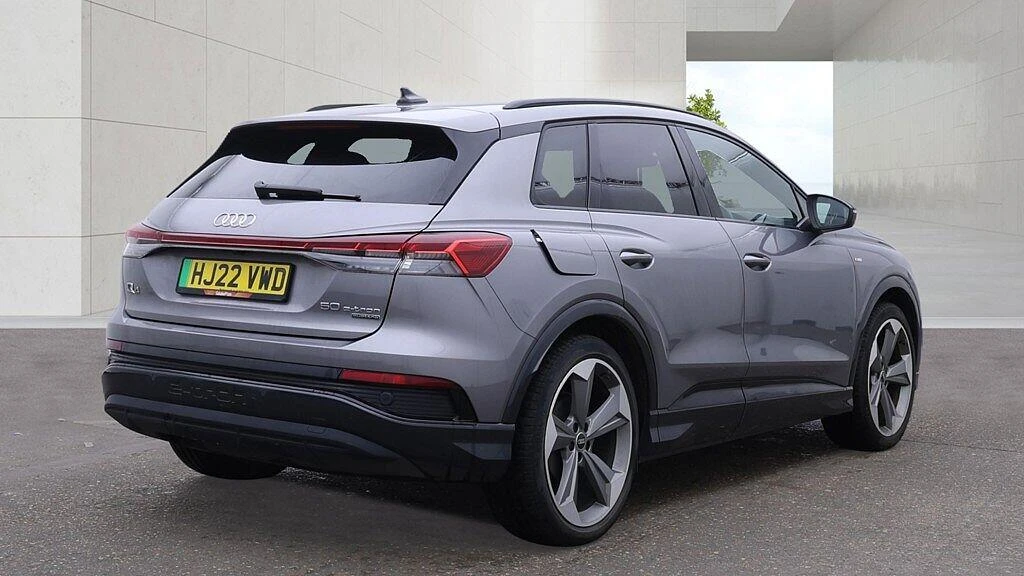 Audi-Q4 e-tron-image-31