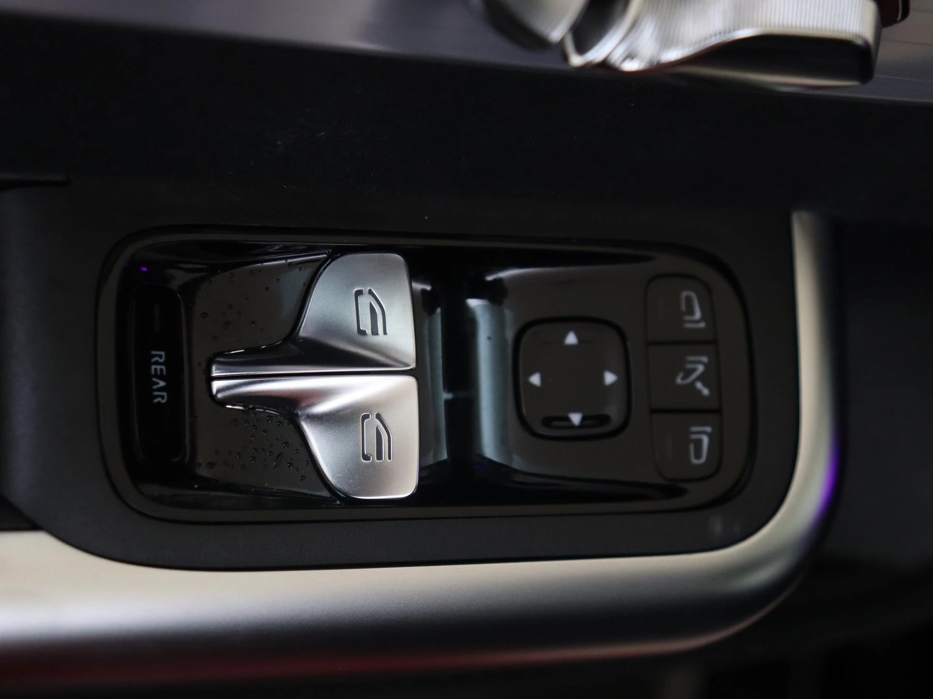 Mercedes-Benz-CLA-image-26