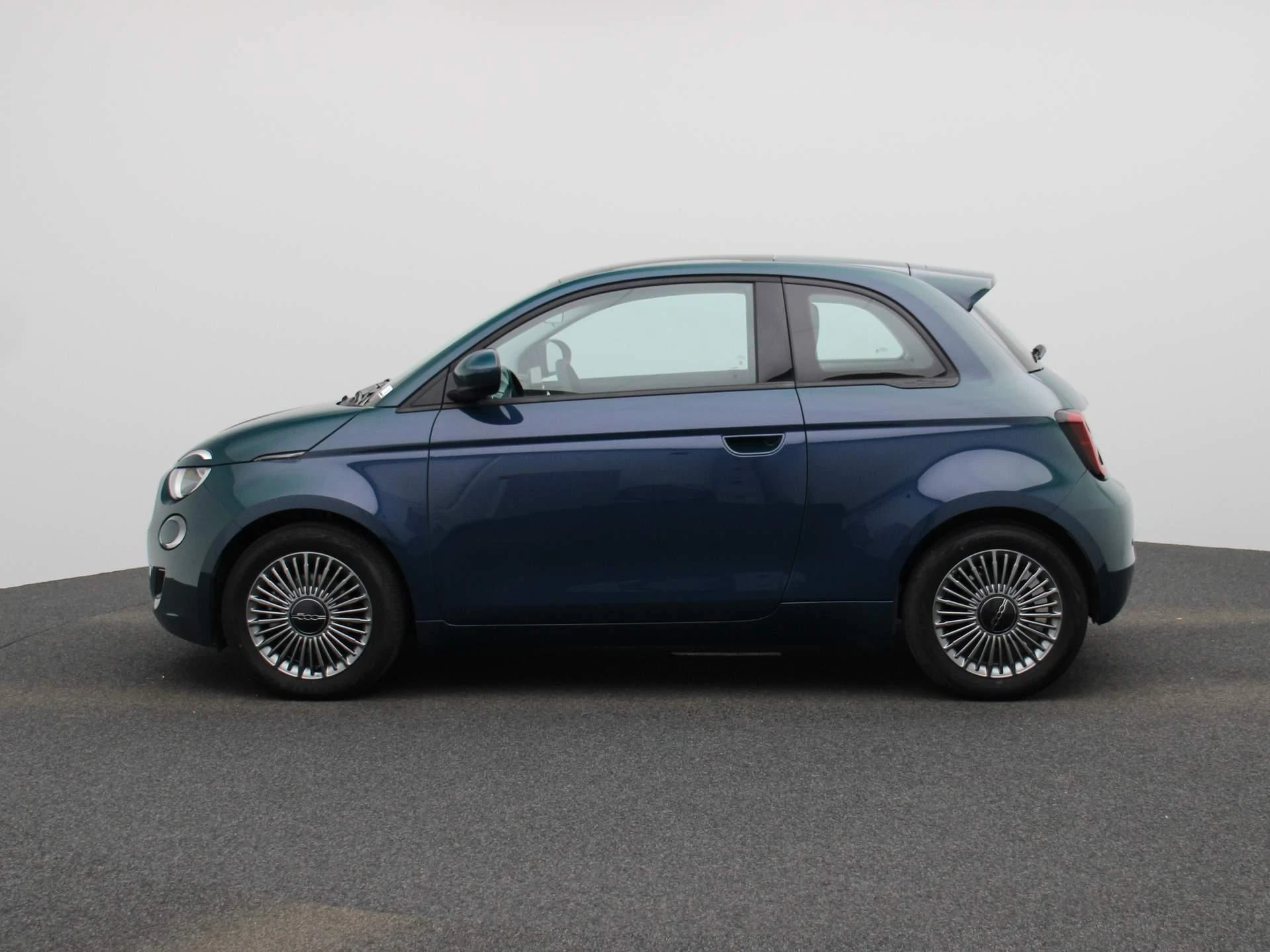 Fiat-500e-image-4