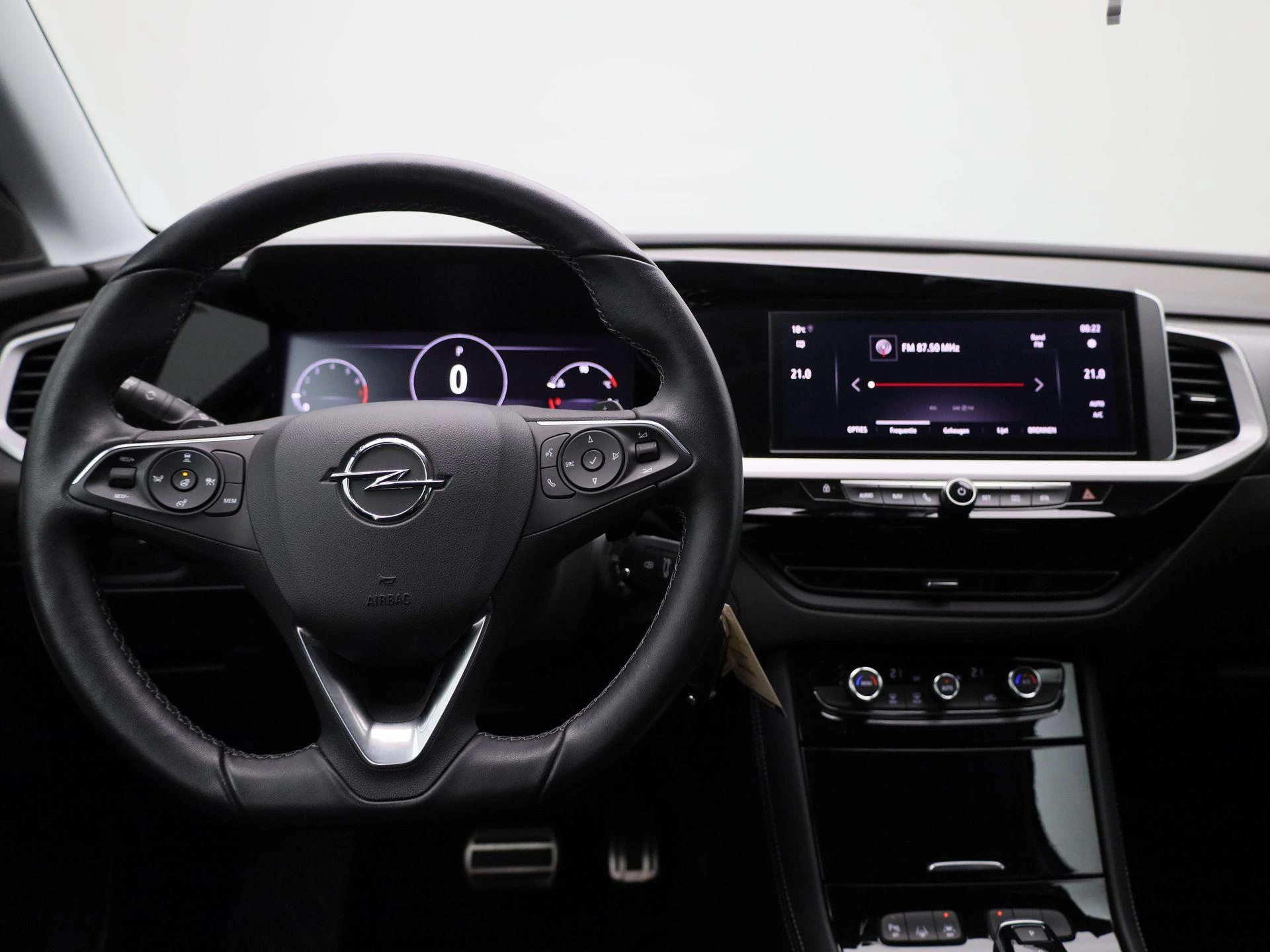Opel-Grandland-image-6