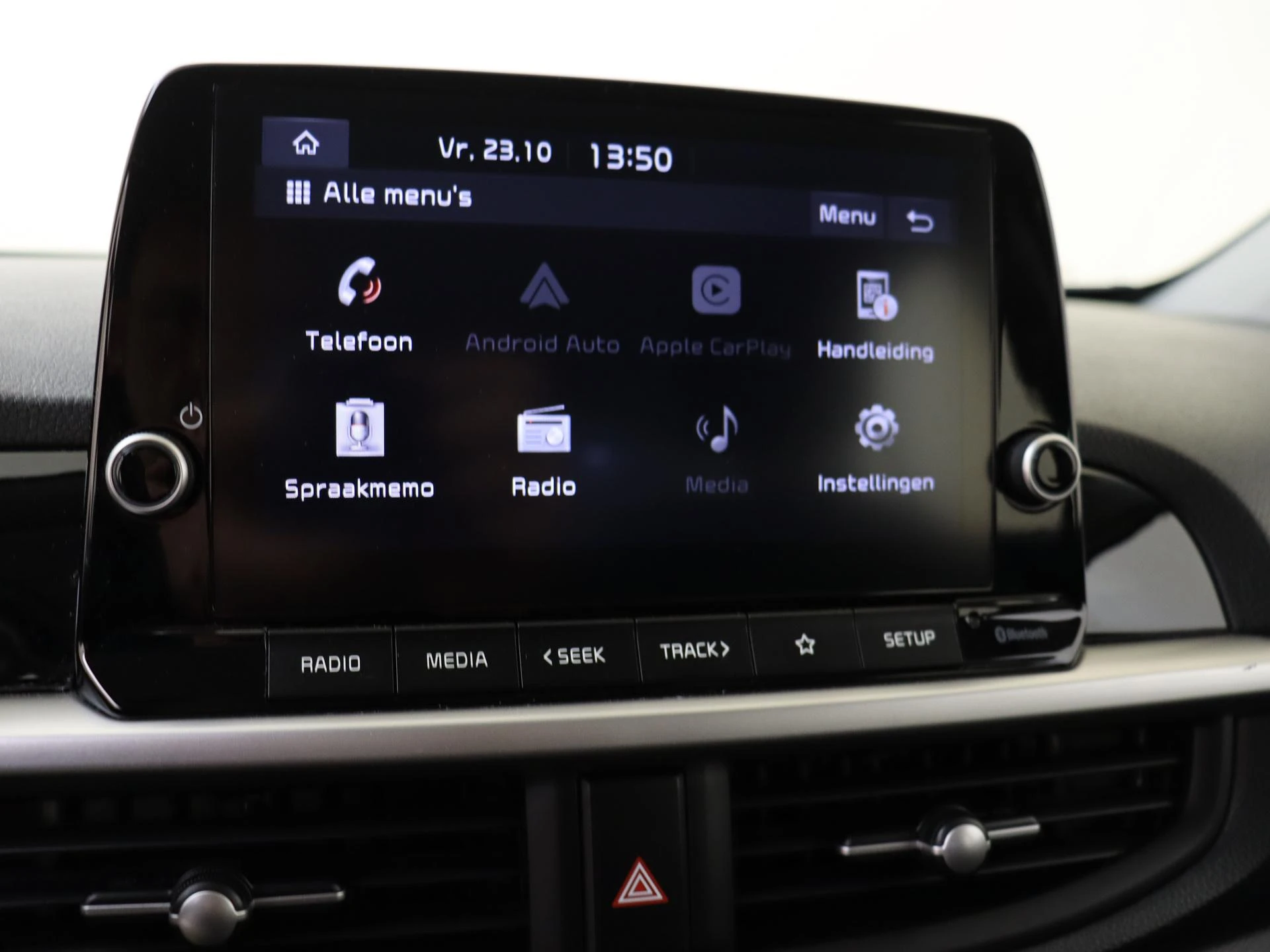 Kia-Picanto-image-16