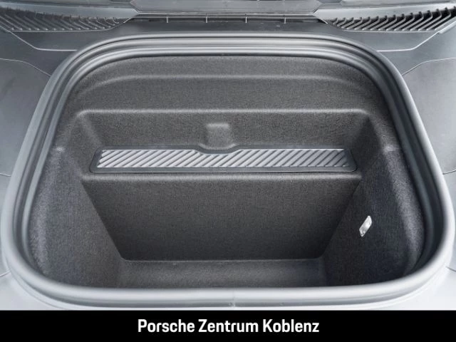 Porsche Cayenne Electric -