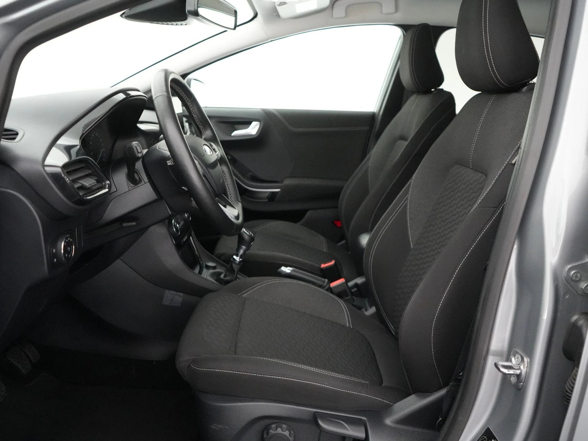 Ford Puma 1.0i Ecoboost mHEV 92kW Titanium
