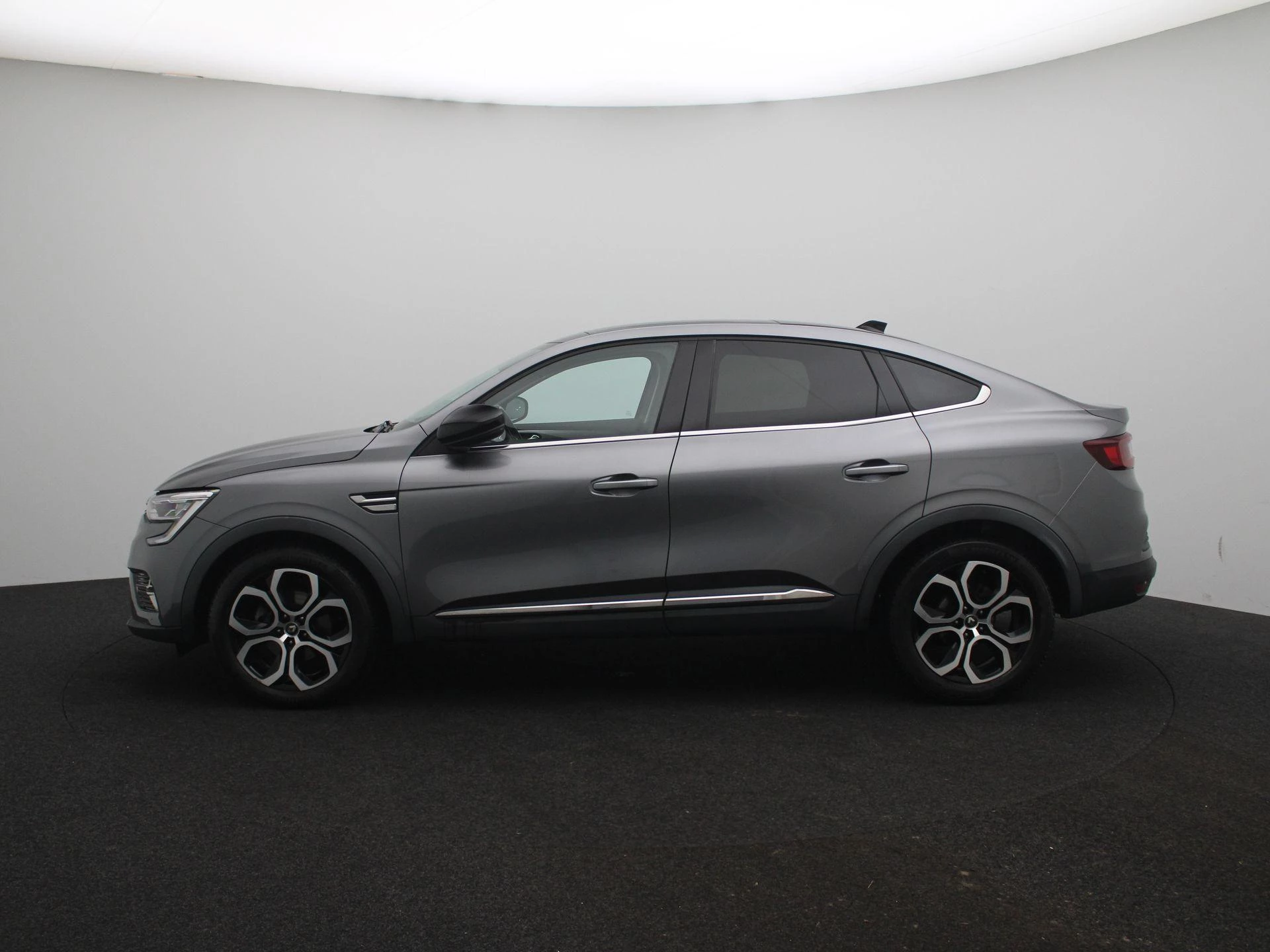 Renault-Arkana-image-3