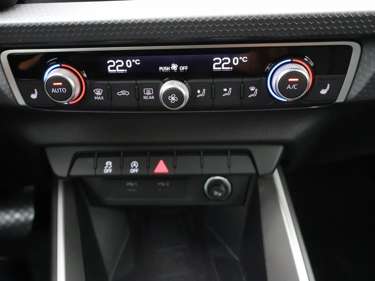 Audi-A1 Sportback-image-12