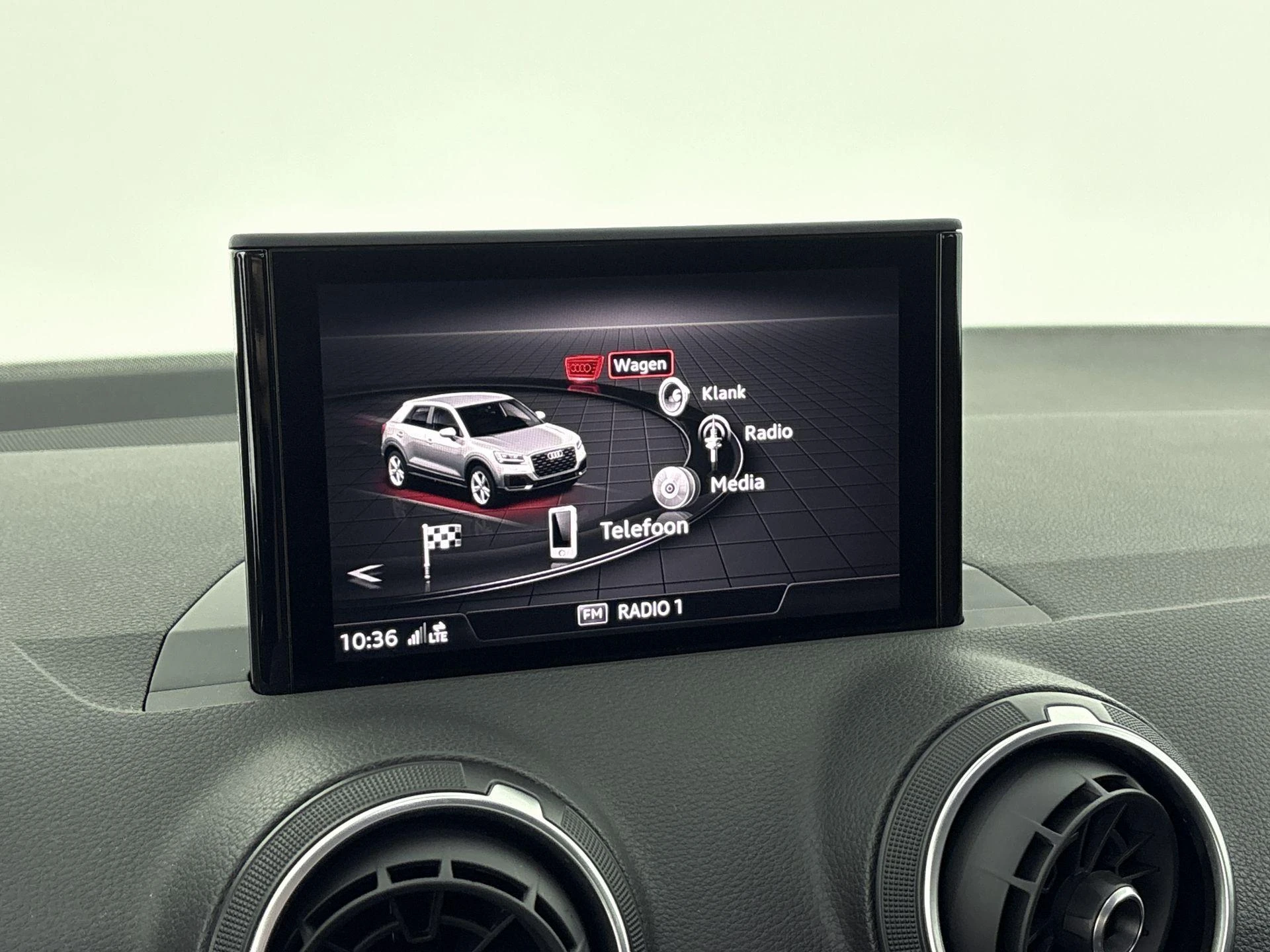 Audi-Q2-image-6