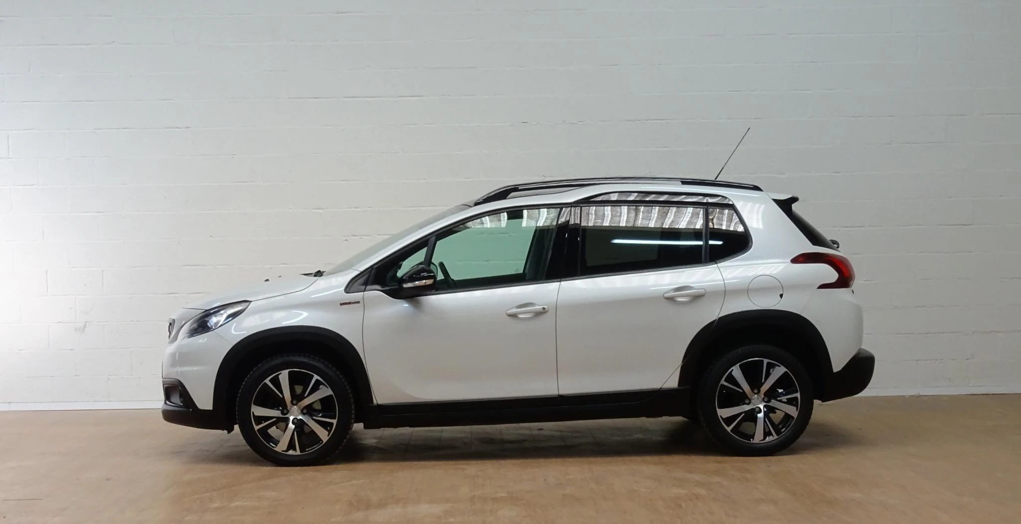 Peugeot 2008 1.2T GT Line automaat