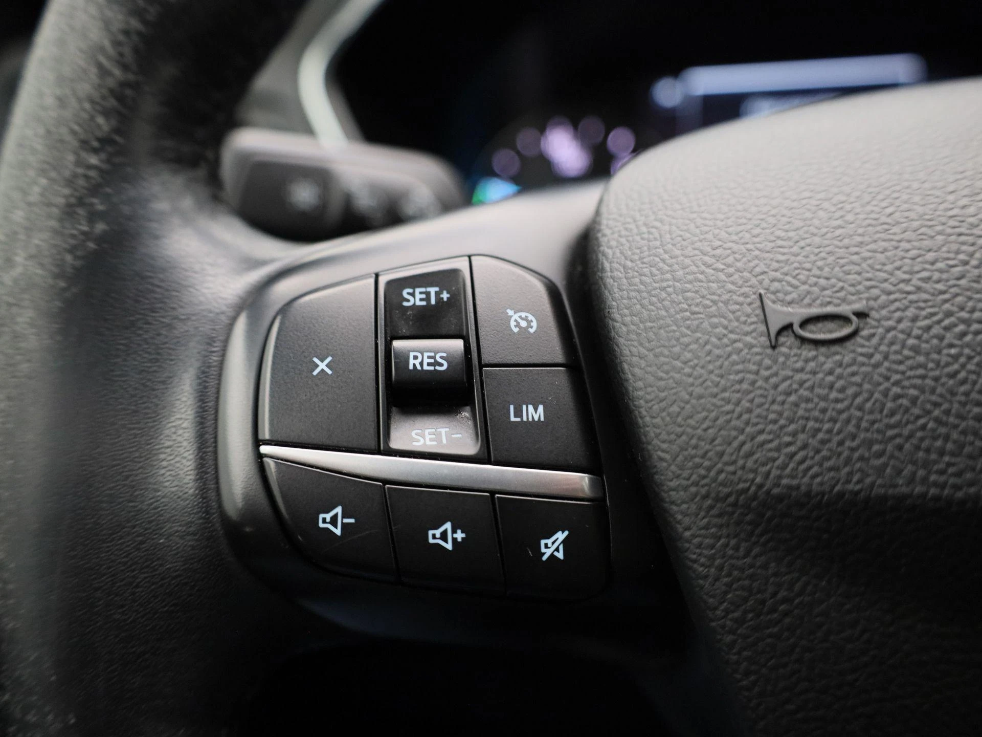 Ford-Kuga-image-21