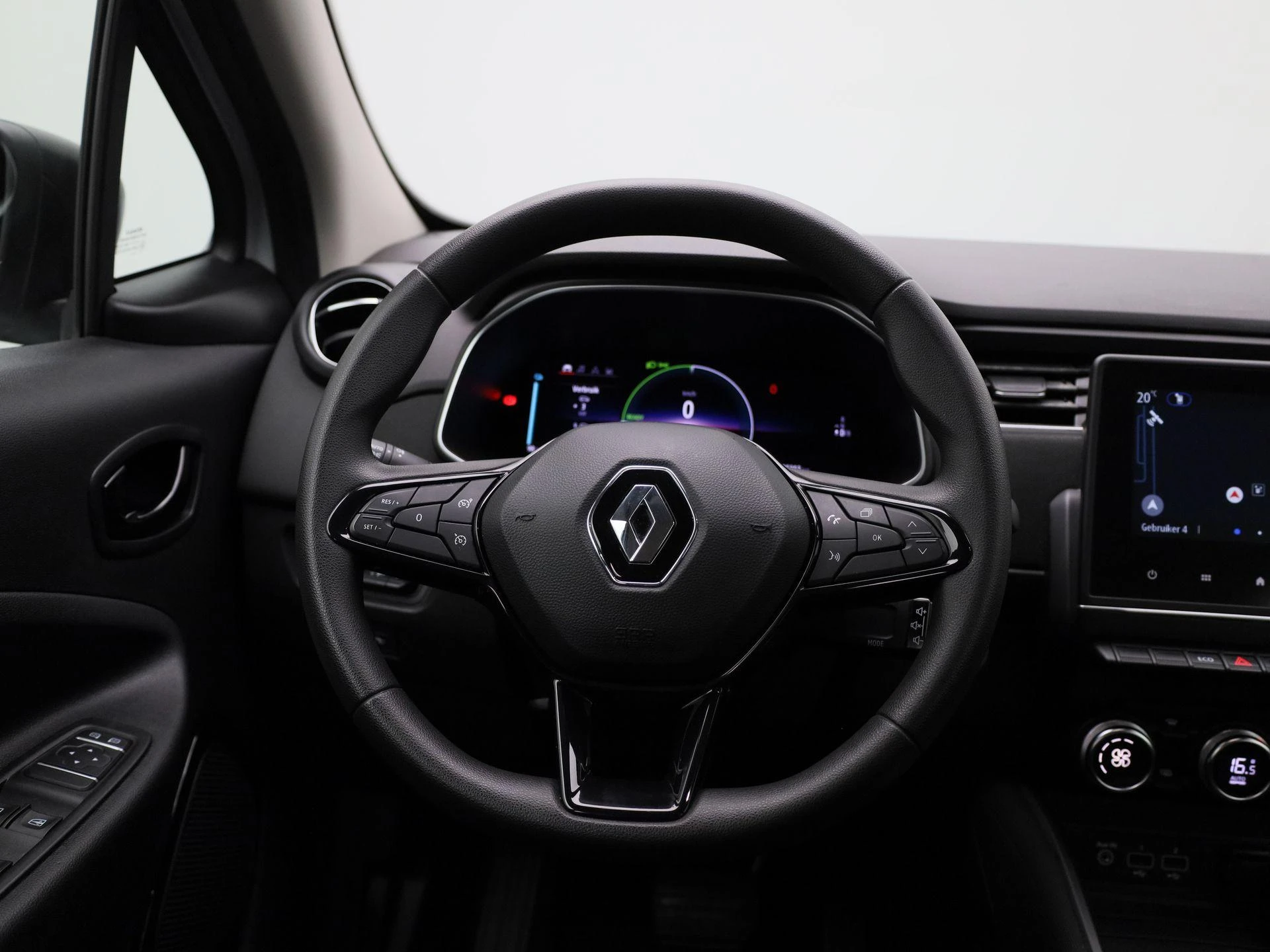 Renault-ZOE-image-6