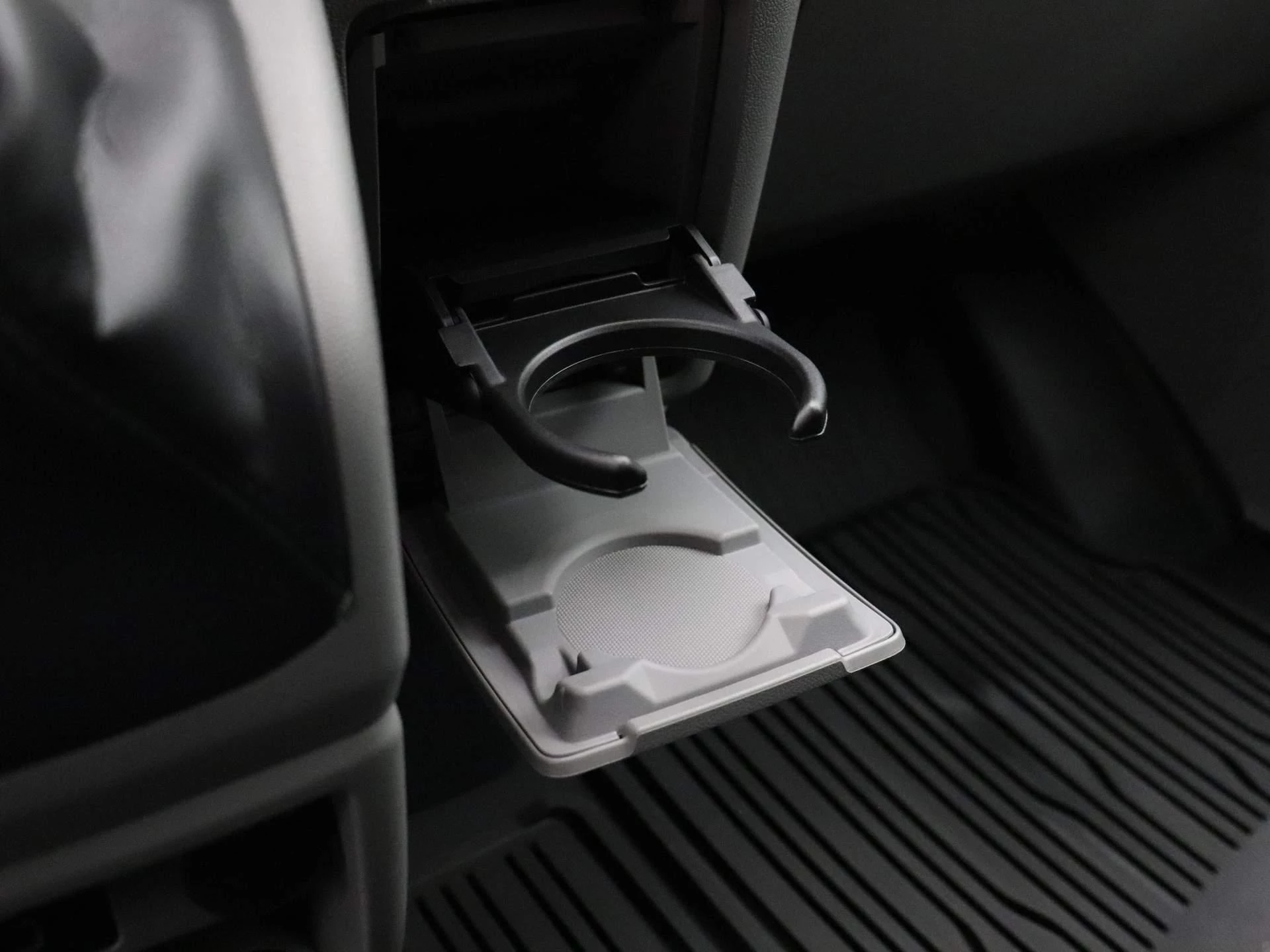 Ford-Transit Custom-image-47