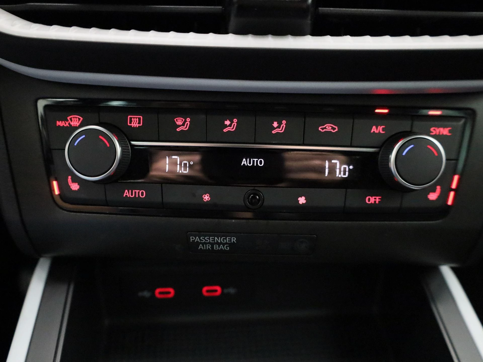 SEAT Arona 1.0 TSI Style Business Connect