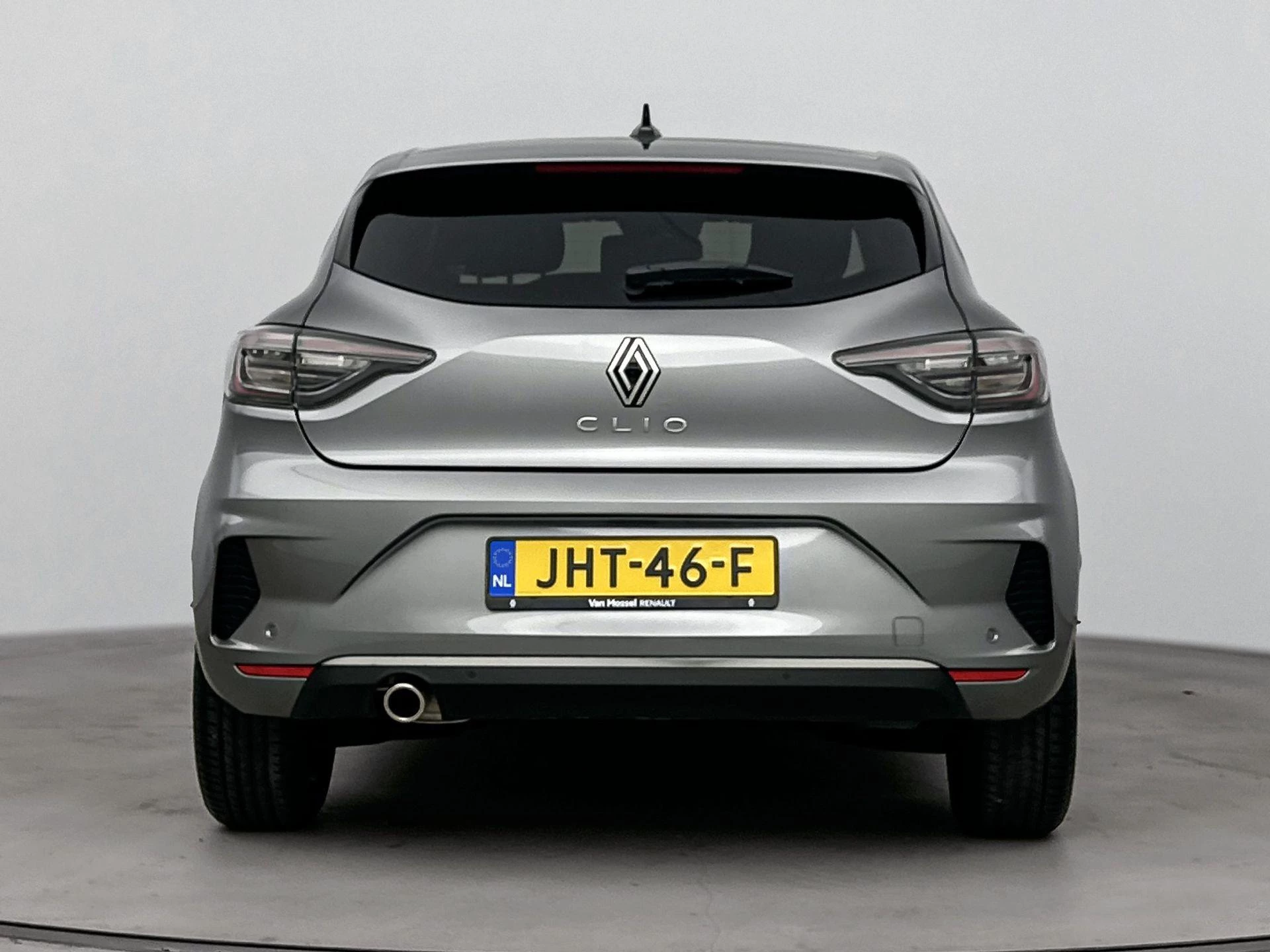 Renault-Clio-image-2