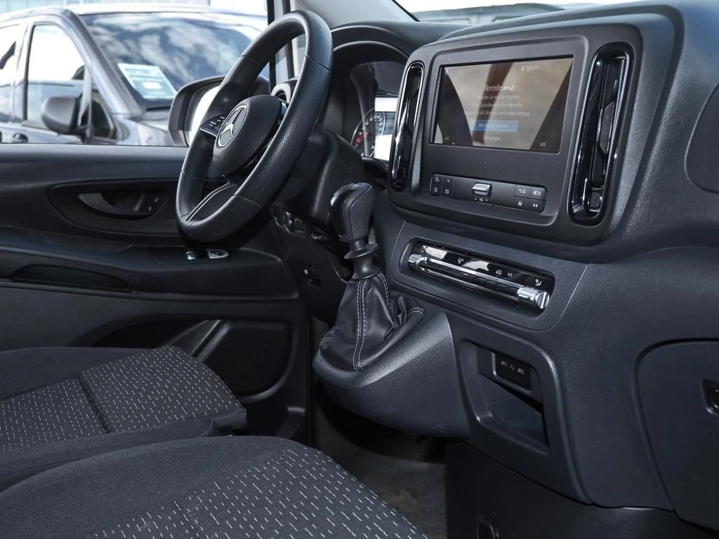 Mercedes-Benz-Vito 116-image-9