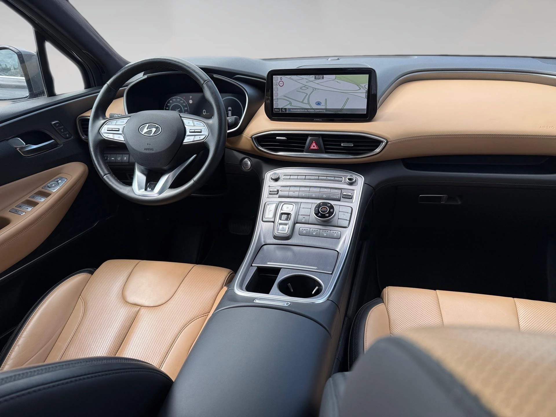 Hyundai-Santa Fe-image-19