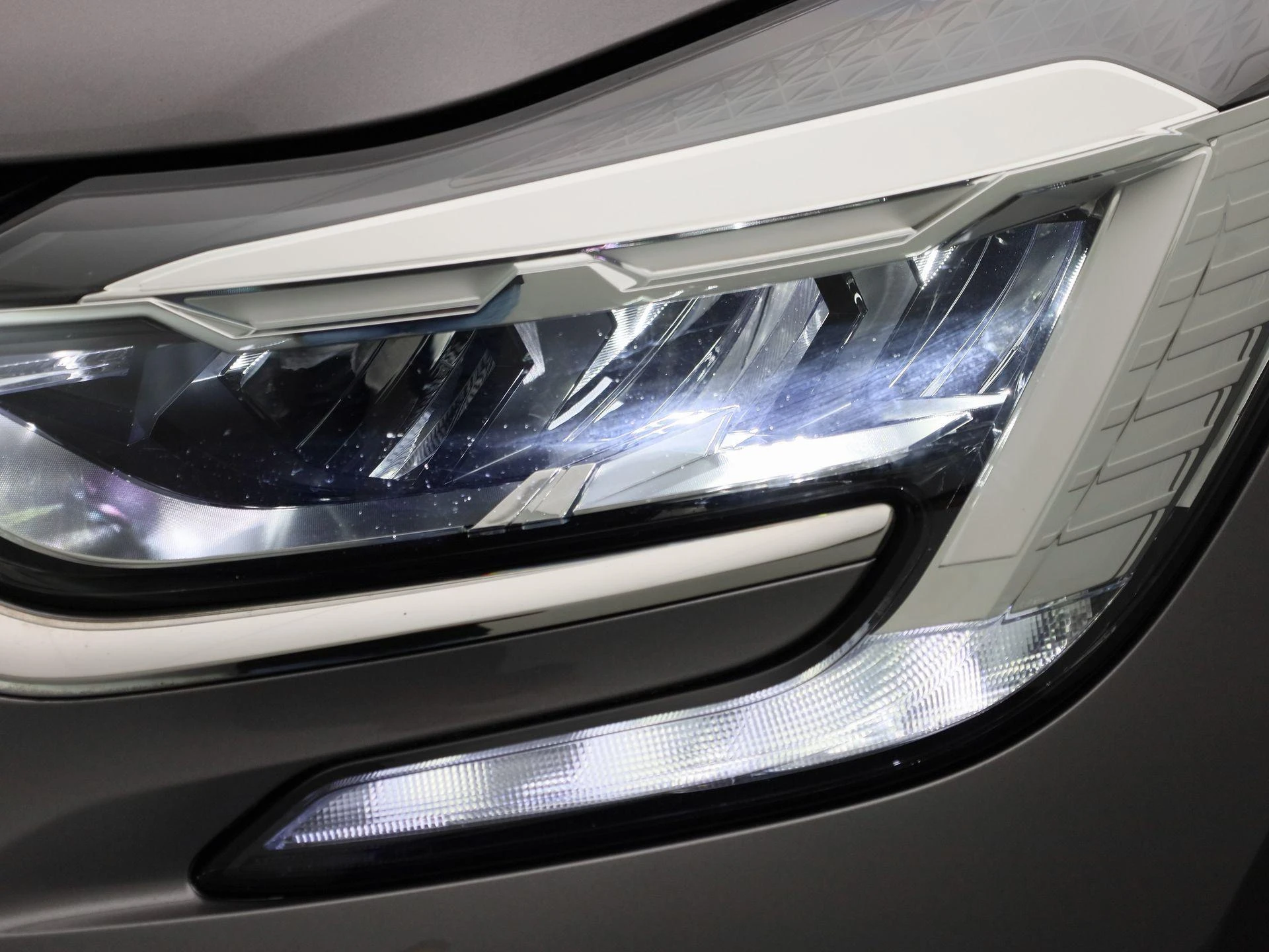 Renault-Captur-image-12