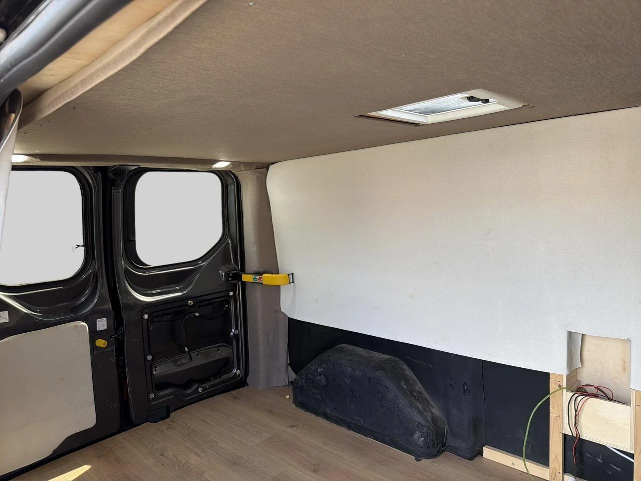 Ford-Transit Custom-image-14
