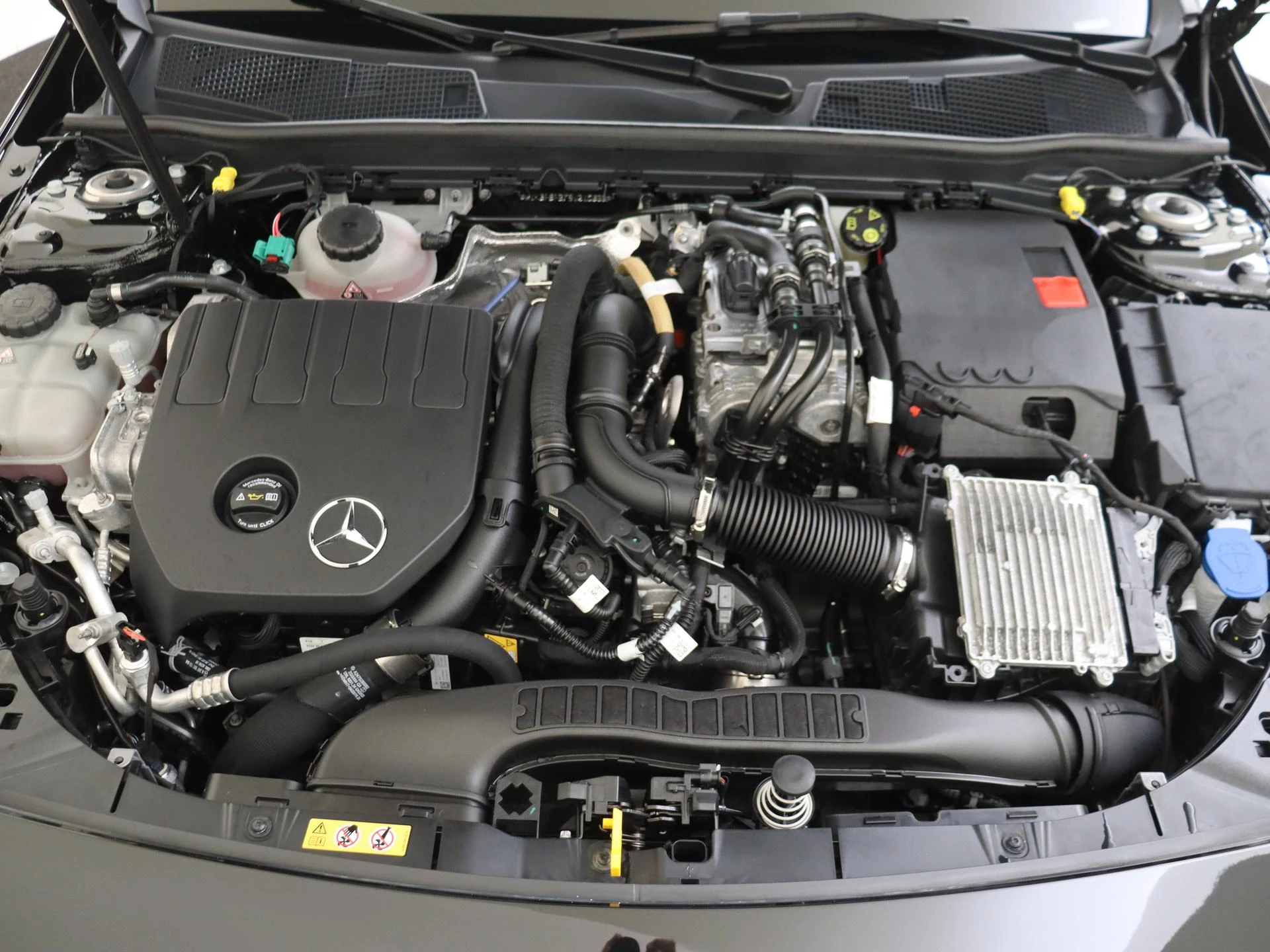 Mercedes-Benz-A-Klasse-image-10